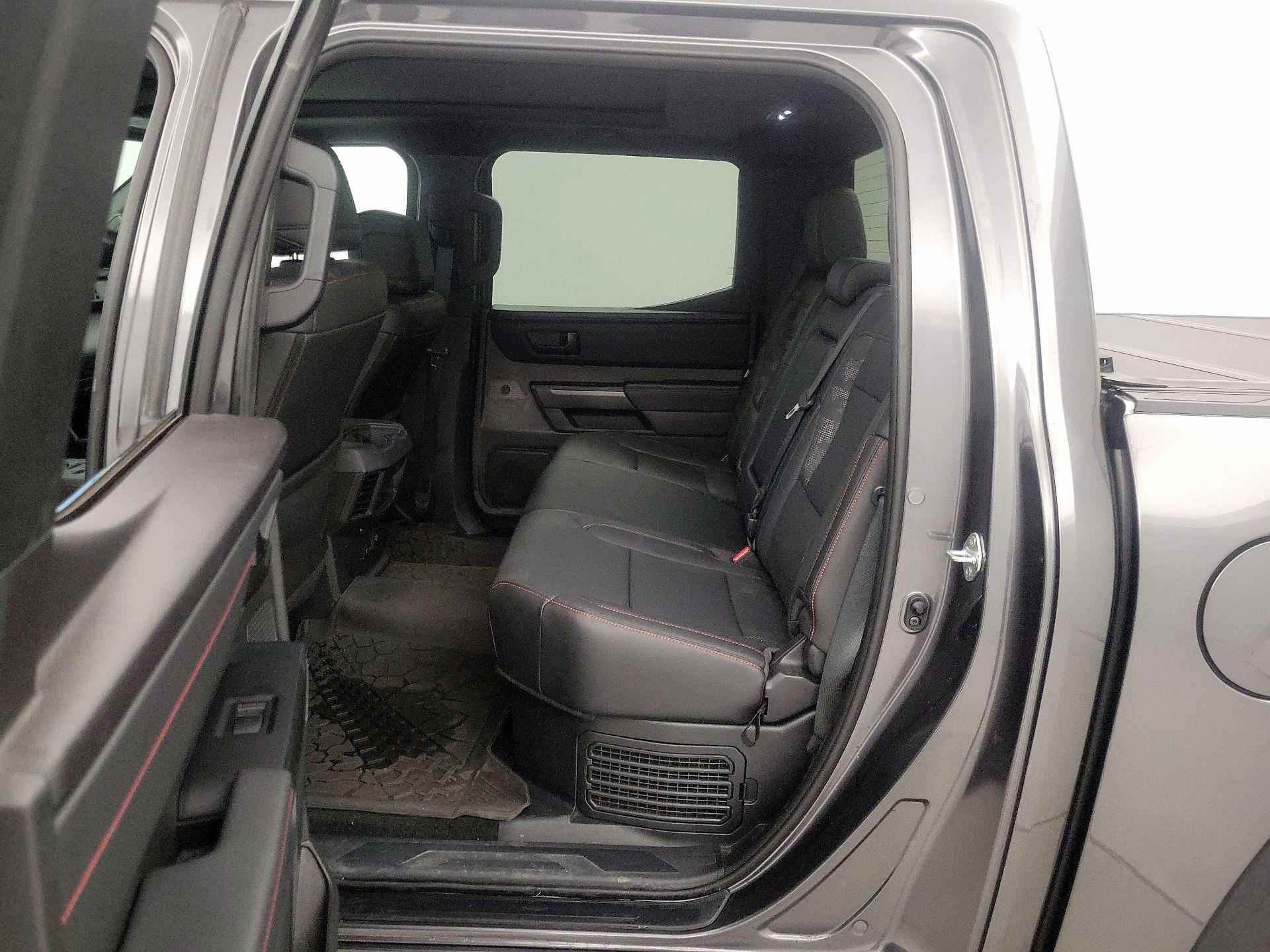 Thumbnail: 2024 Toyota Tundra - 19