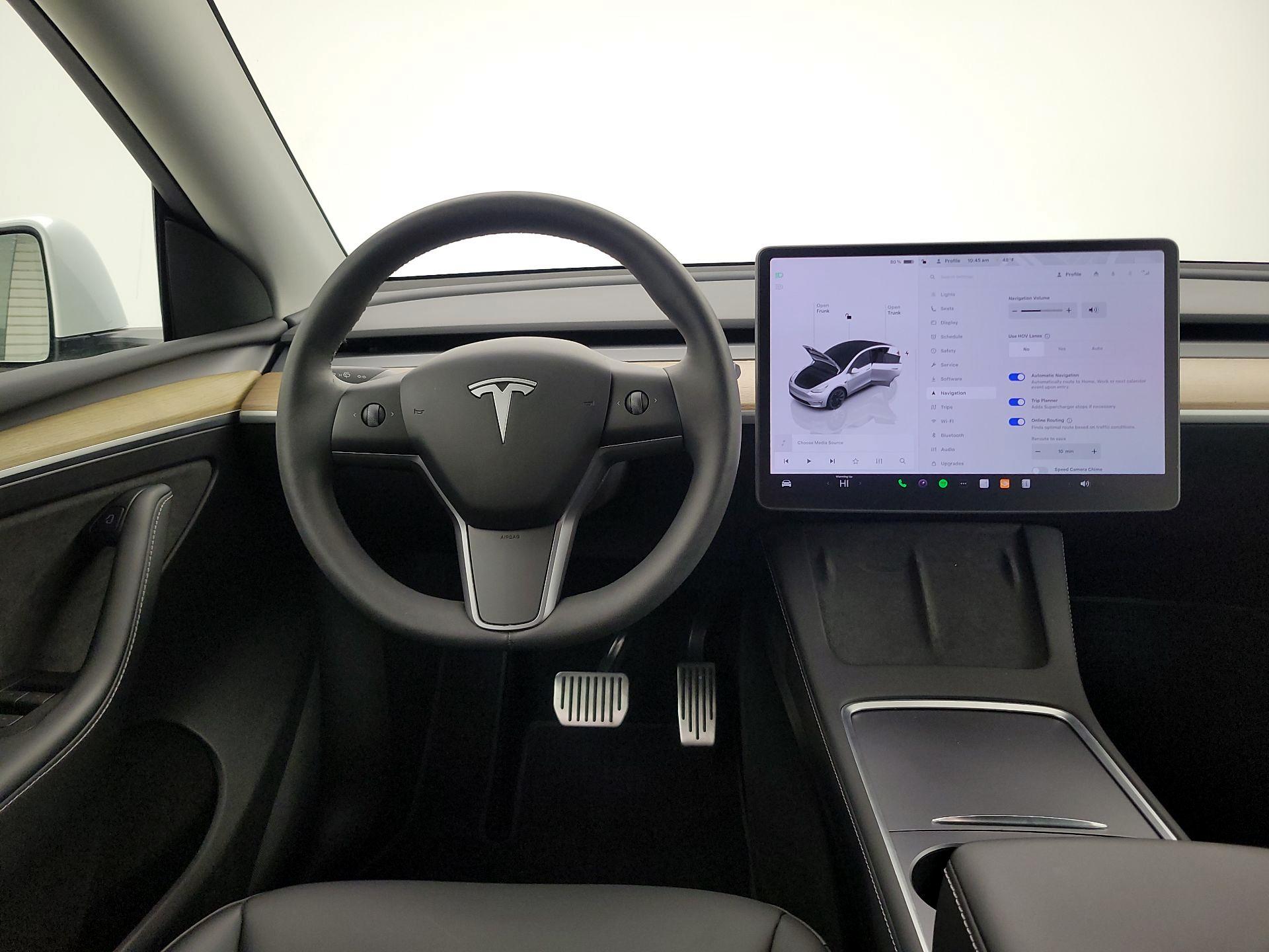 Thumbnail: 2023 Tesla Model Y - 10