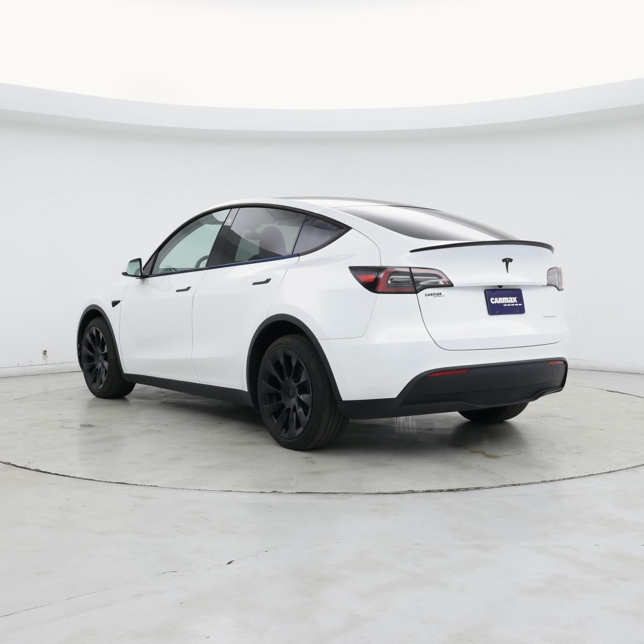 Thumbnail: 2023 Tesla Model Y - 2