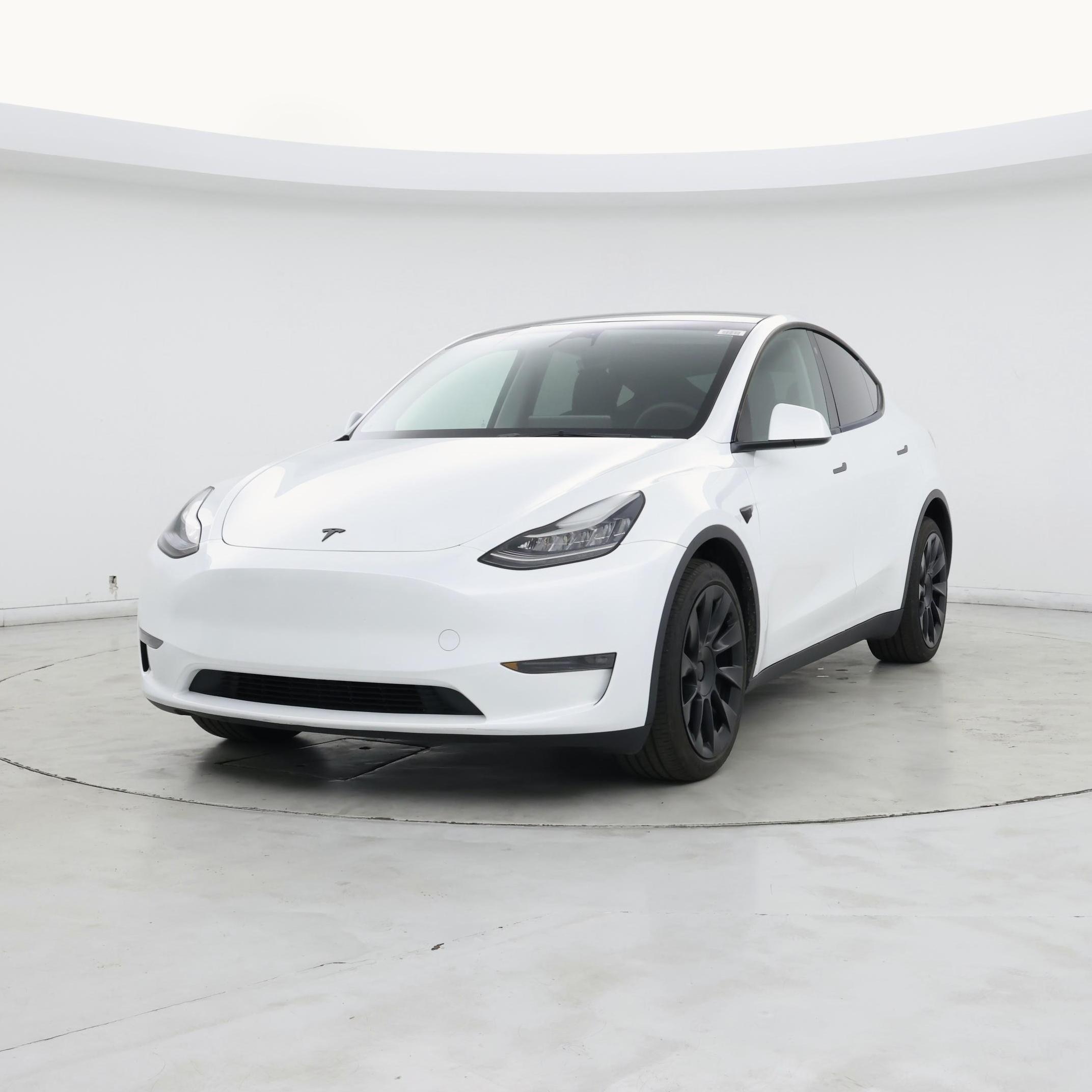 Thumbnail: 2023 Tesla Model Y - 4