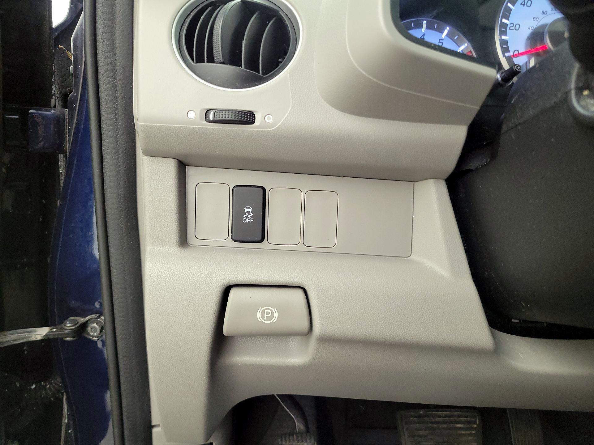 Thumbnail: 2015 Honda Pilot - 13