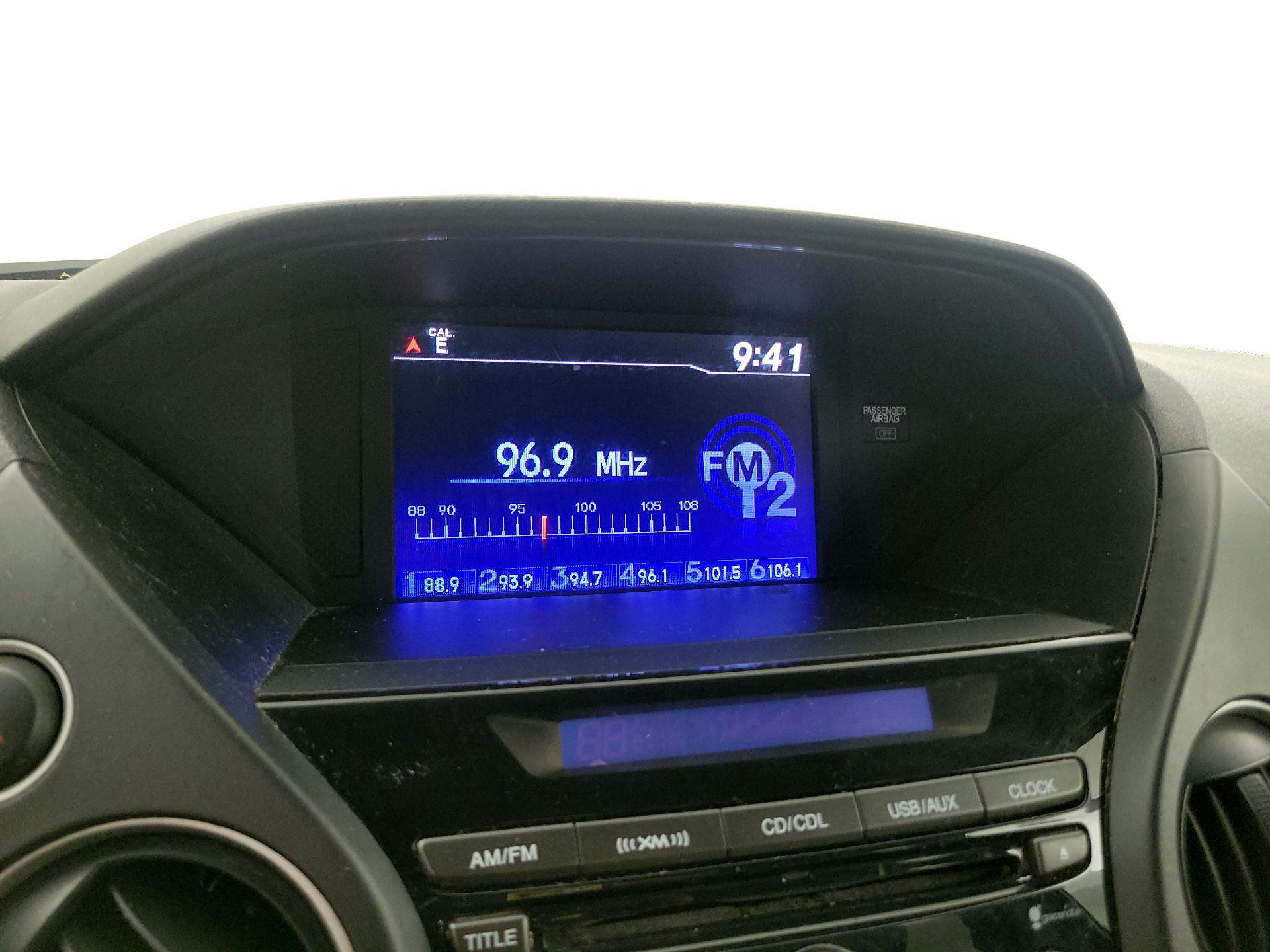 Thumbnail: 2015 Honda Pilot - 15