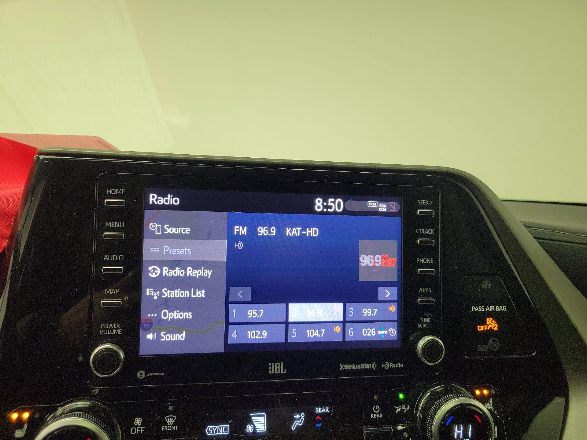 Thumbnail: 2021 Toyota Highlander - 16