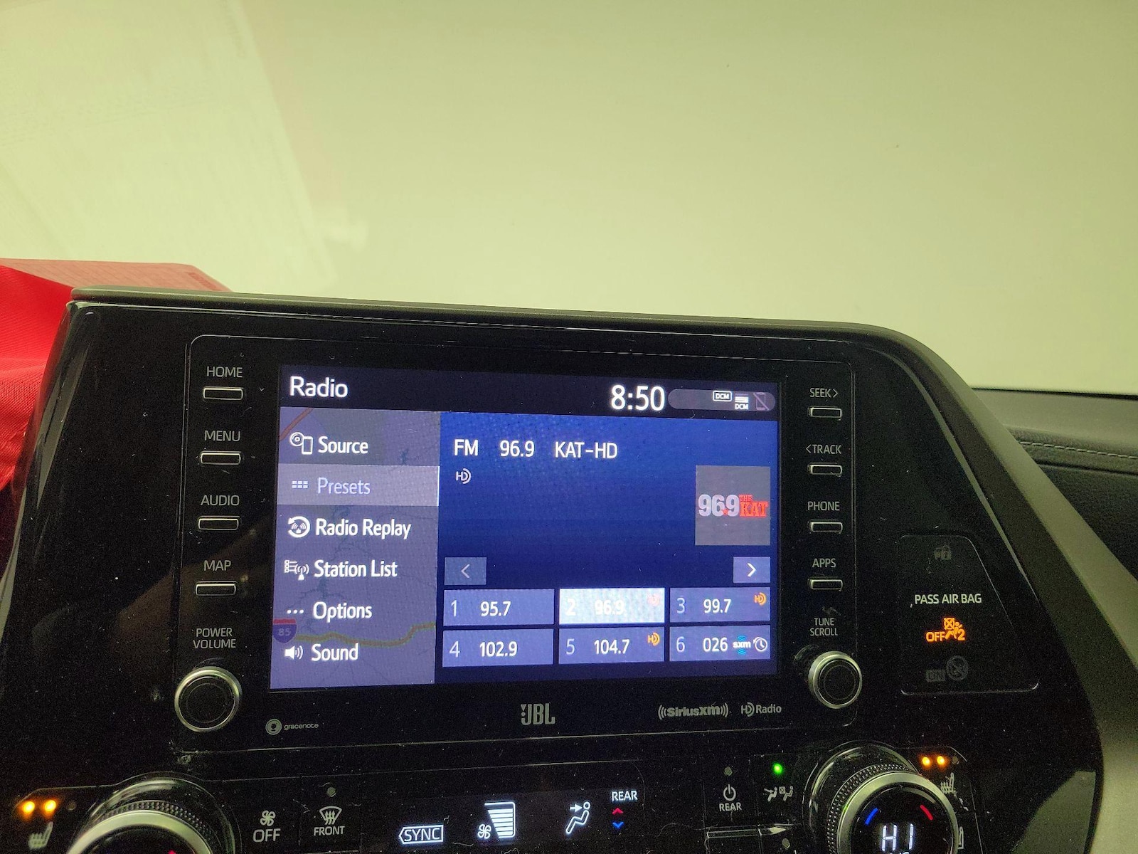 2021 Toyota Highlander Limited - Photo 8