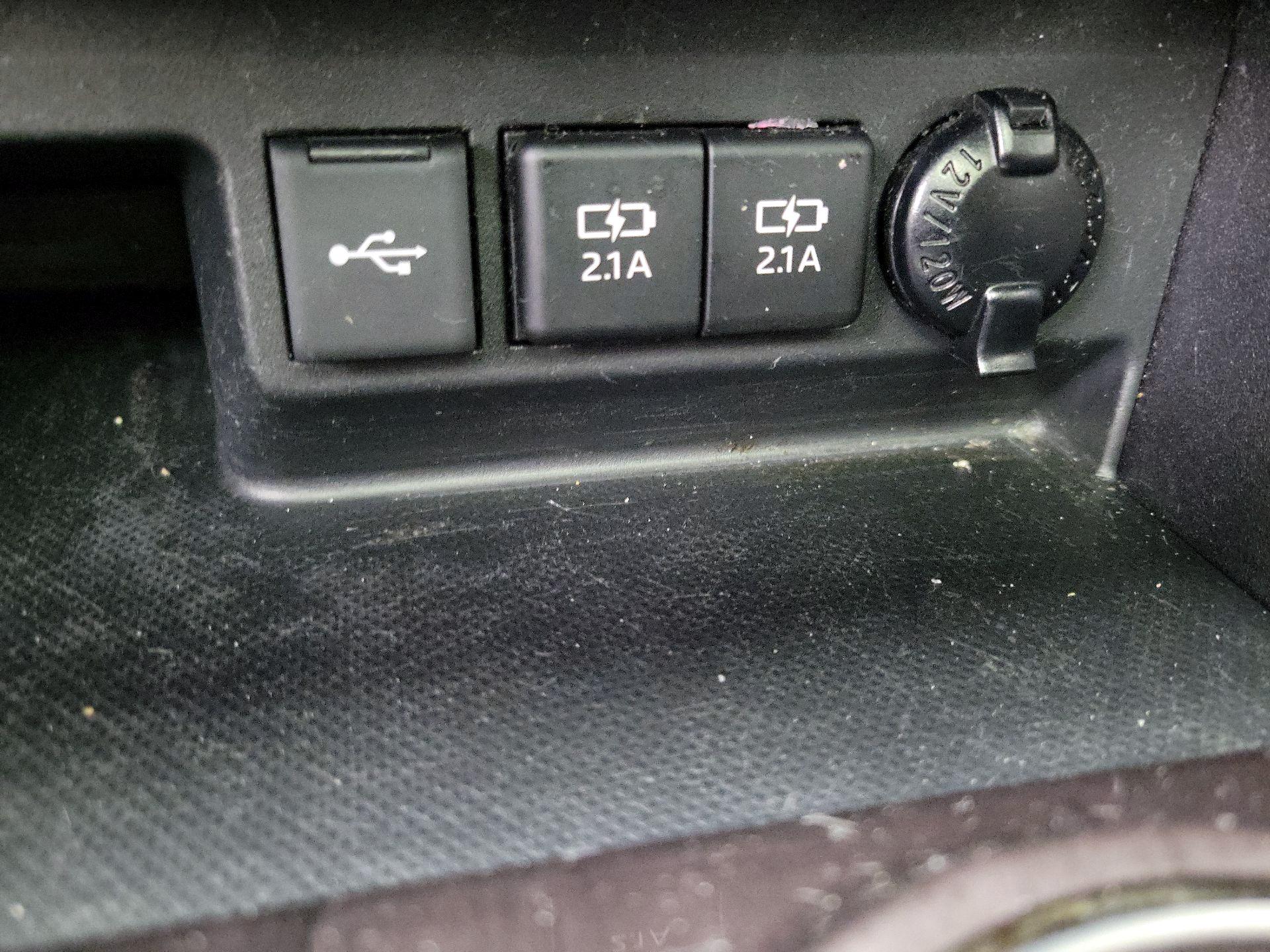 Thumbnail: 2021 Toyota Highlander - 19