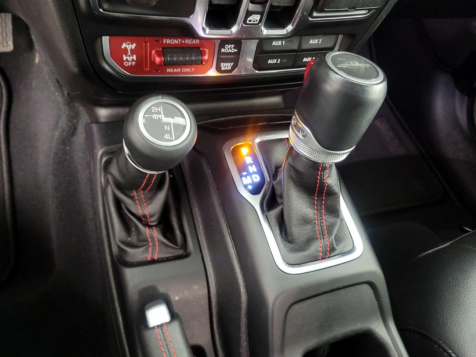 2020 Jeep Gladiator Rubicon - Photo 19