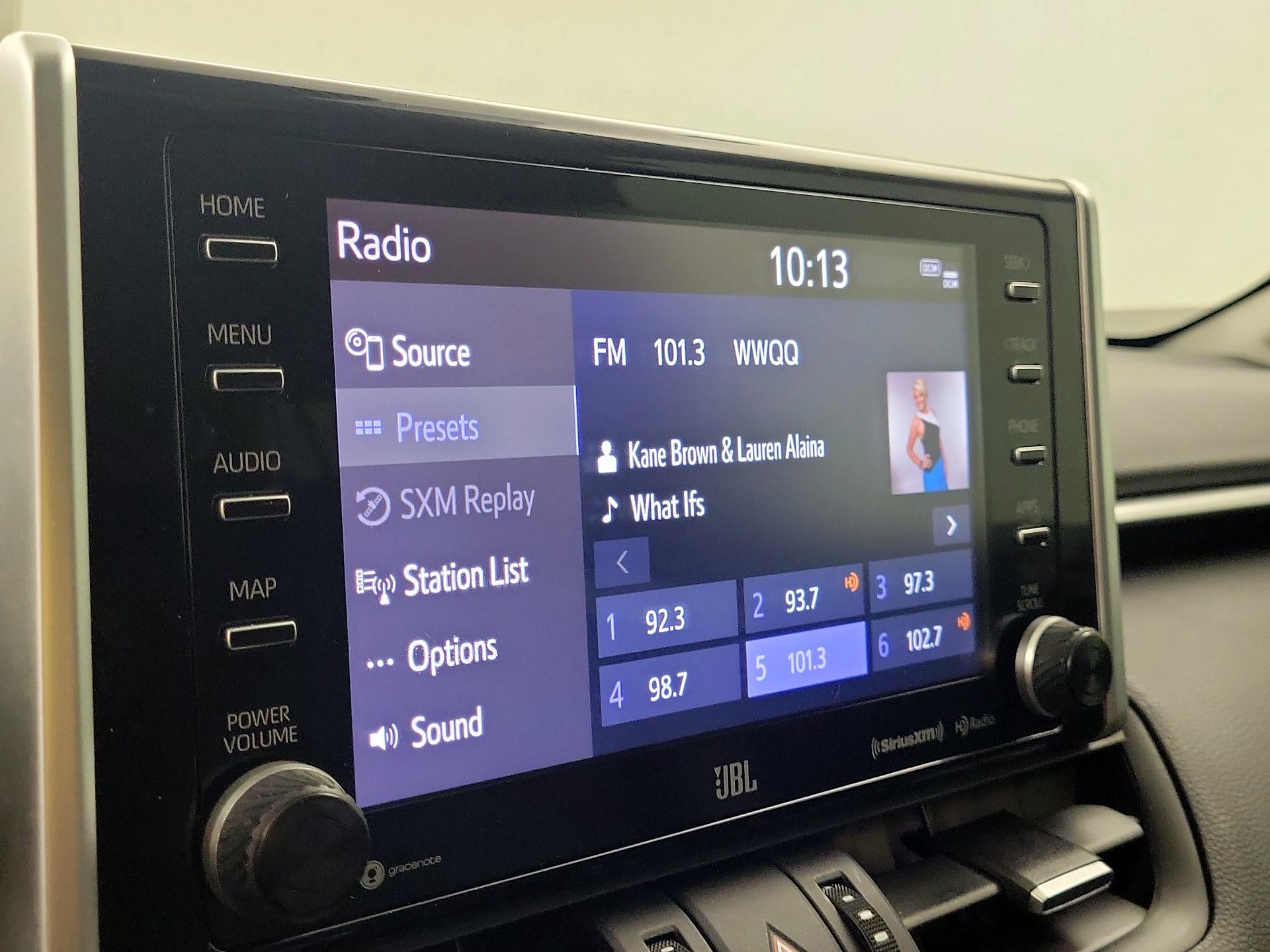 Thumbnail: 2019 Toyota RAV4 - 15