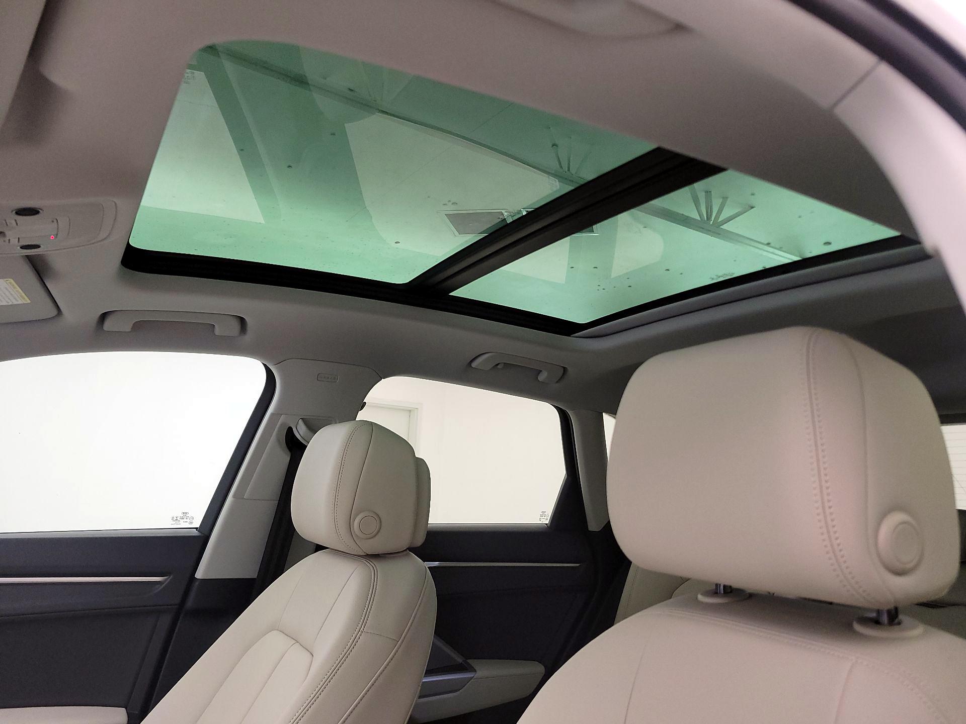 Thumbnail: 2022 Audi Q3 - 19