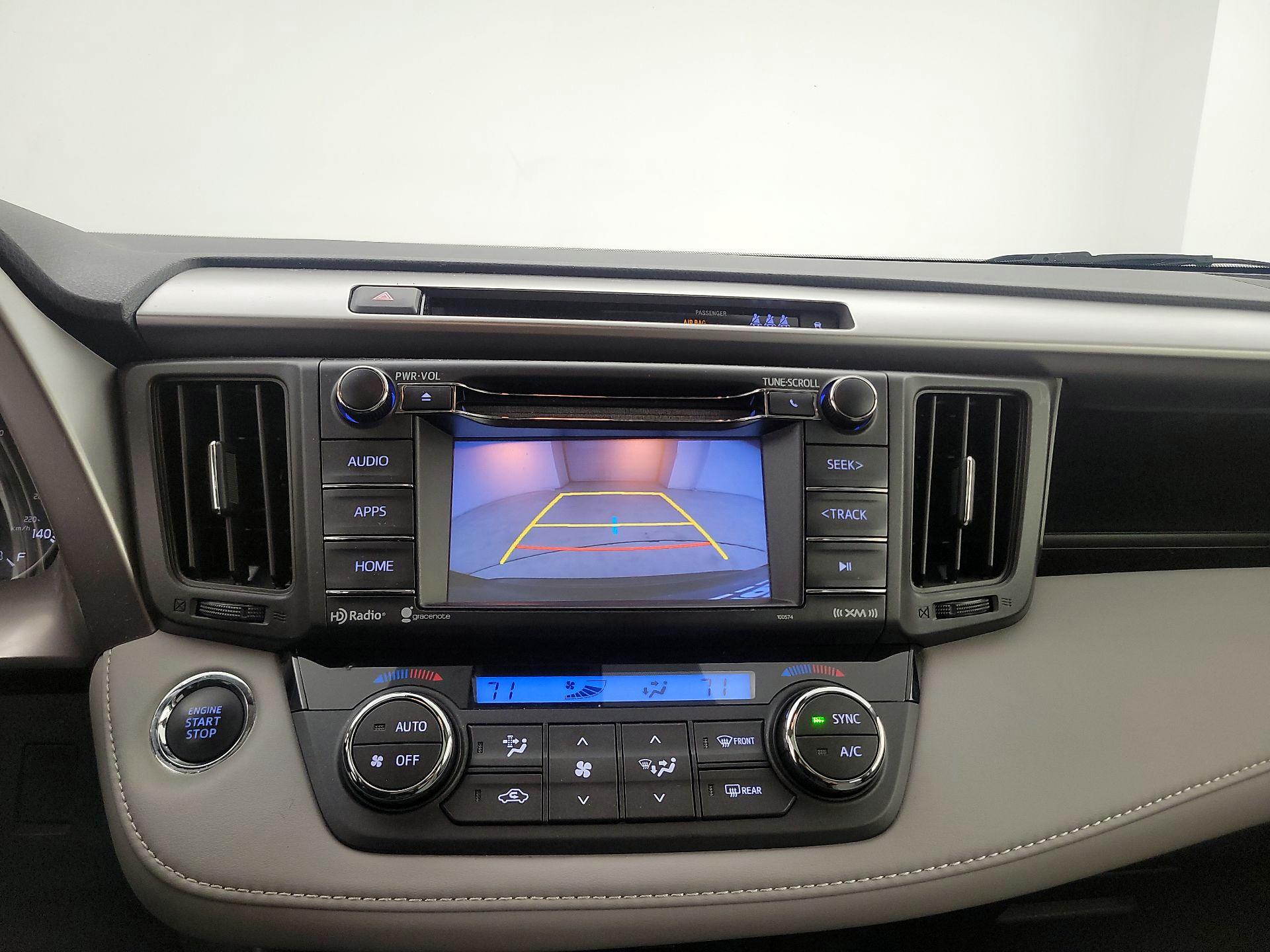 Thumbnail: 2018 Toyota RAV4 - 14