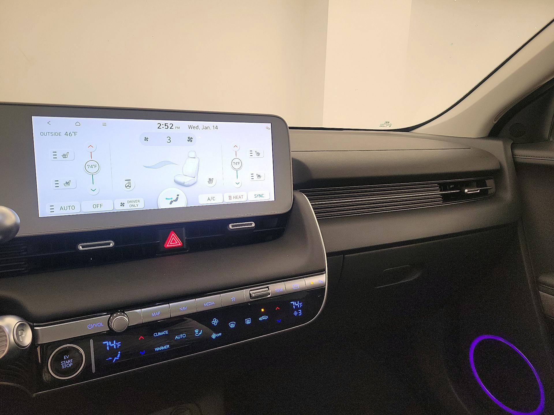 Thumbnail: 2024 Hyundai Ioniq 5 - 17