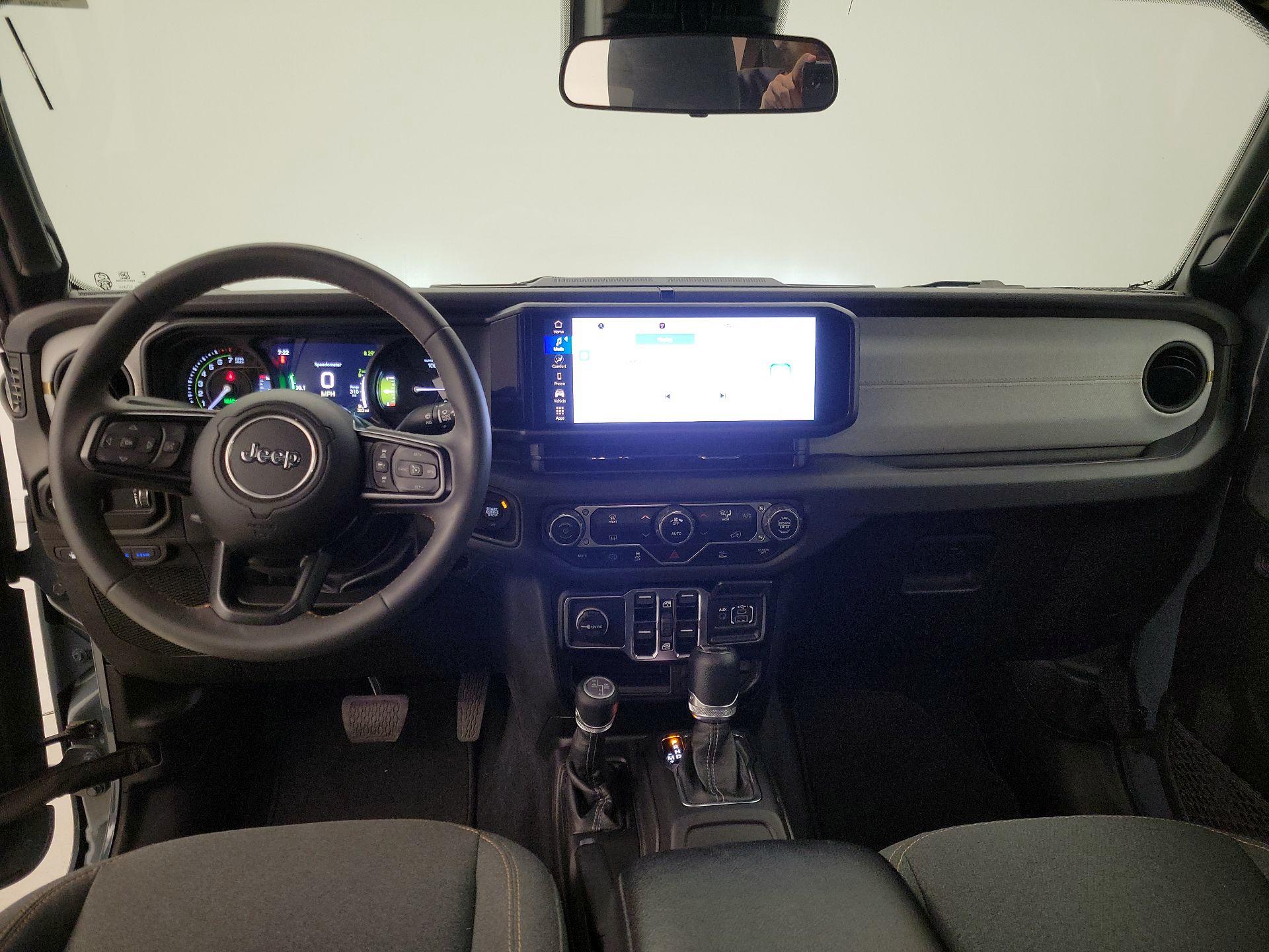 Thumbnail: 2024 Jeep Wrangler - 9