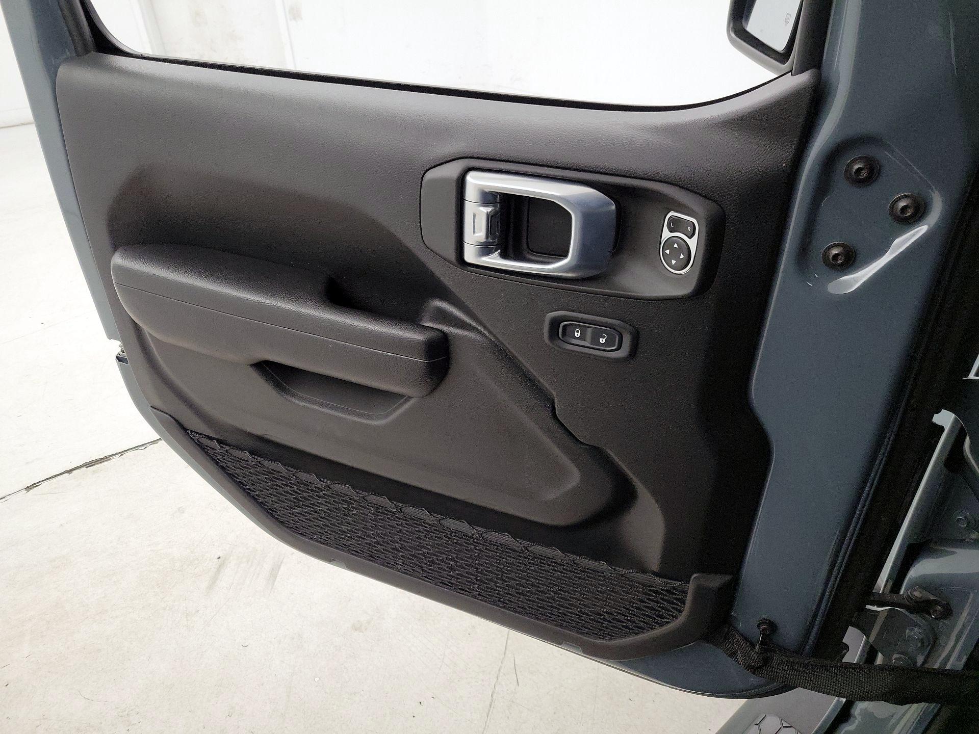 Thumbnail: 2024 Jeep Wrangler - 12