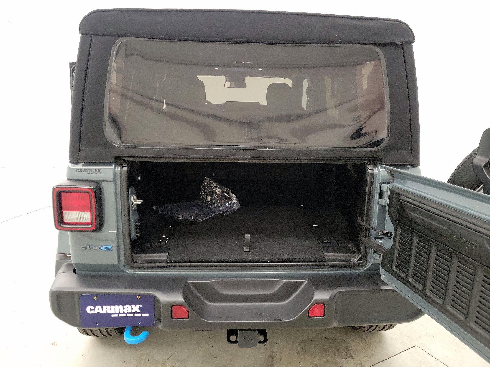 Thumbnail: 2024 Jeep Wrangler - 20