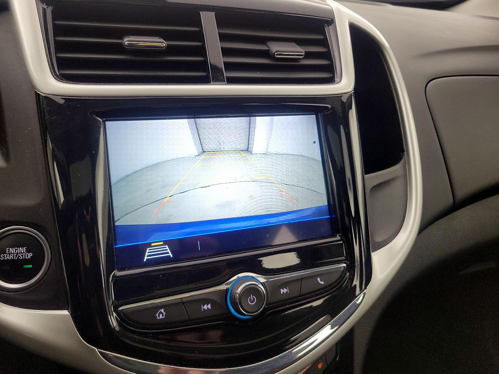 Thumbnail: 2018 Chevrolet Sonic - 14