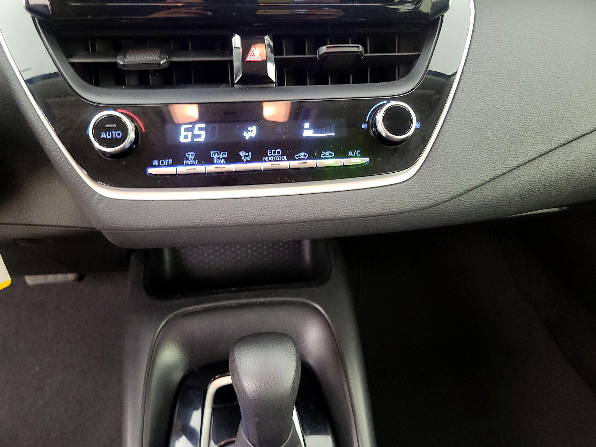 Thumbnail: 2020 Toyota Corolla - 16