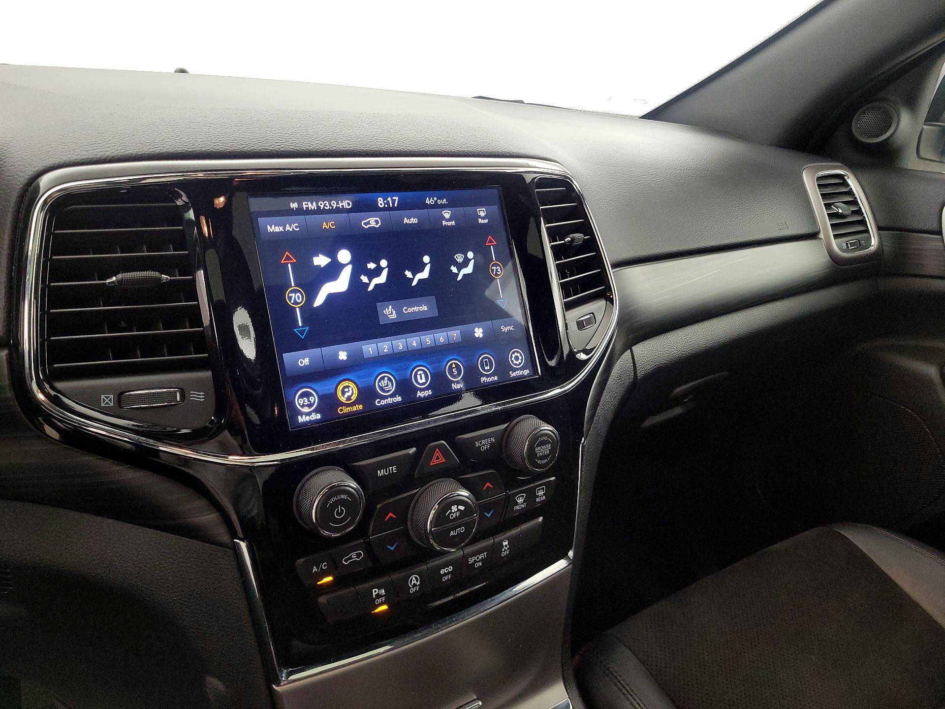 Thumbnail: 2019 Jeep Grand Cherokee - 17