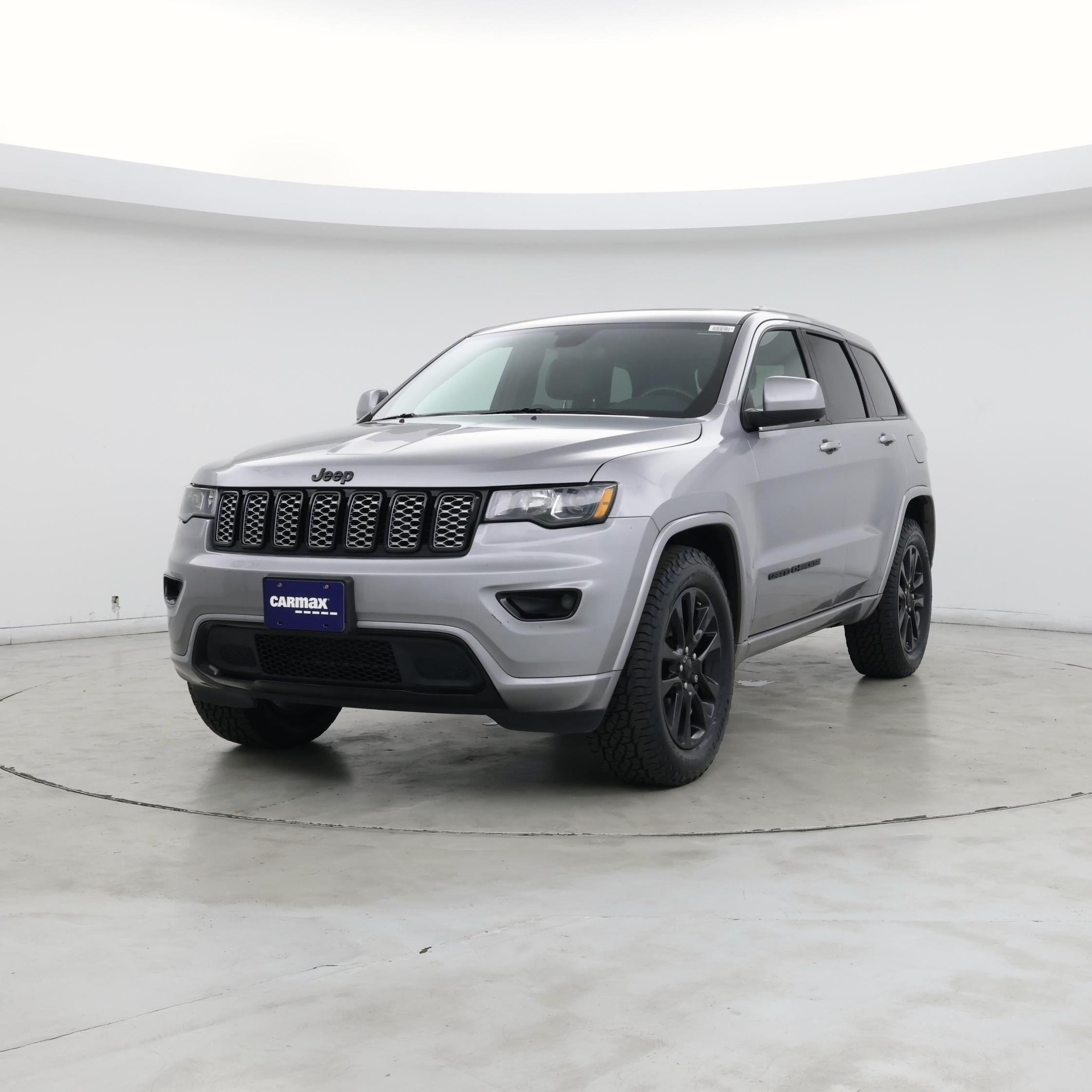 Thumbnail: 2019 Jeep Grand Cherokee - 4