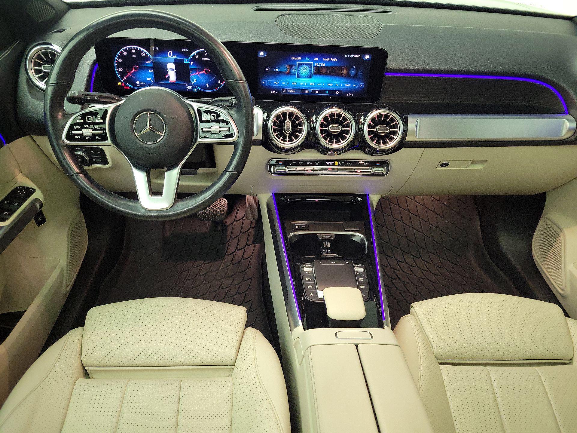 Thumbnail: 2022 Mercedes-Benz GLB - 9