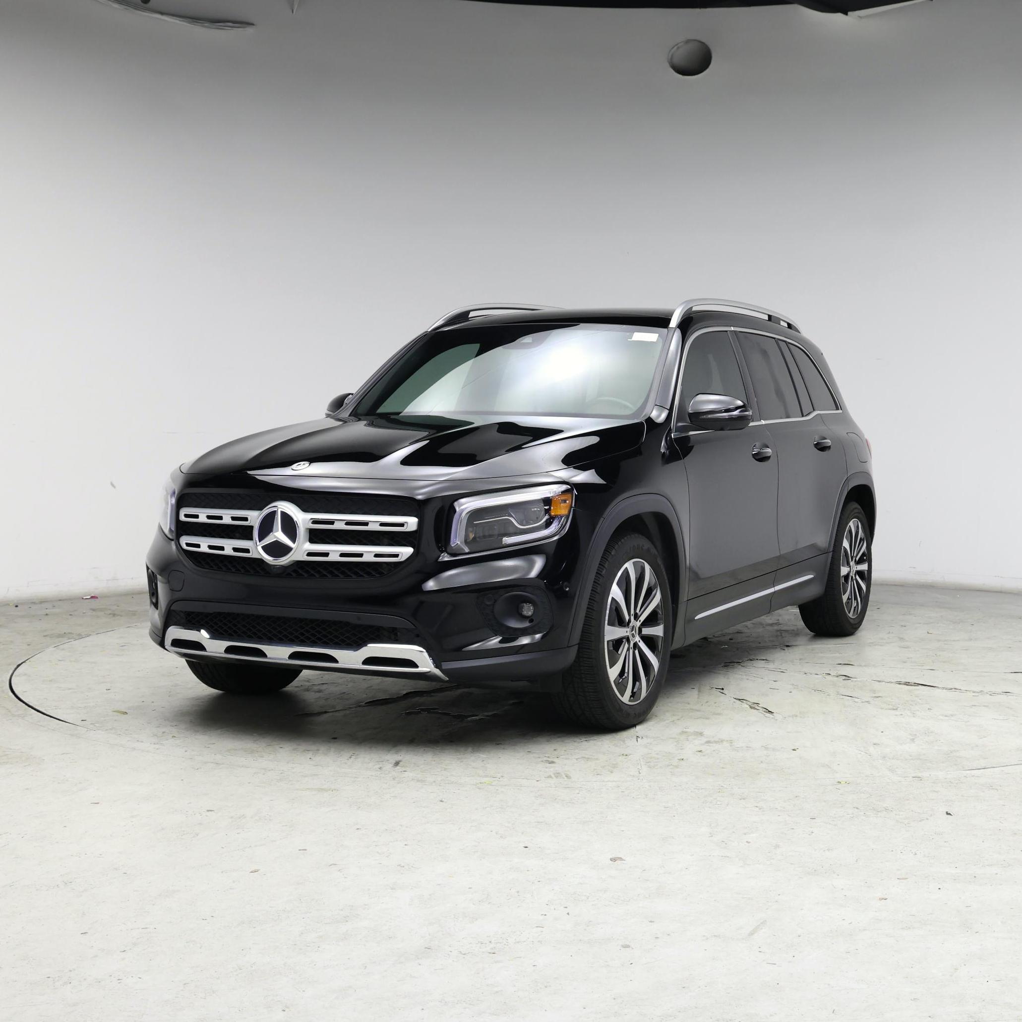 Thumbnail: 2022 Mercedes-Benz GLB - 4