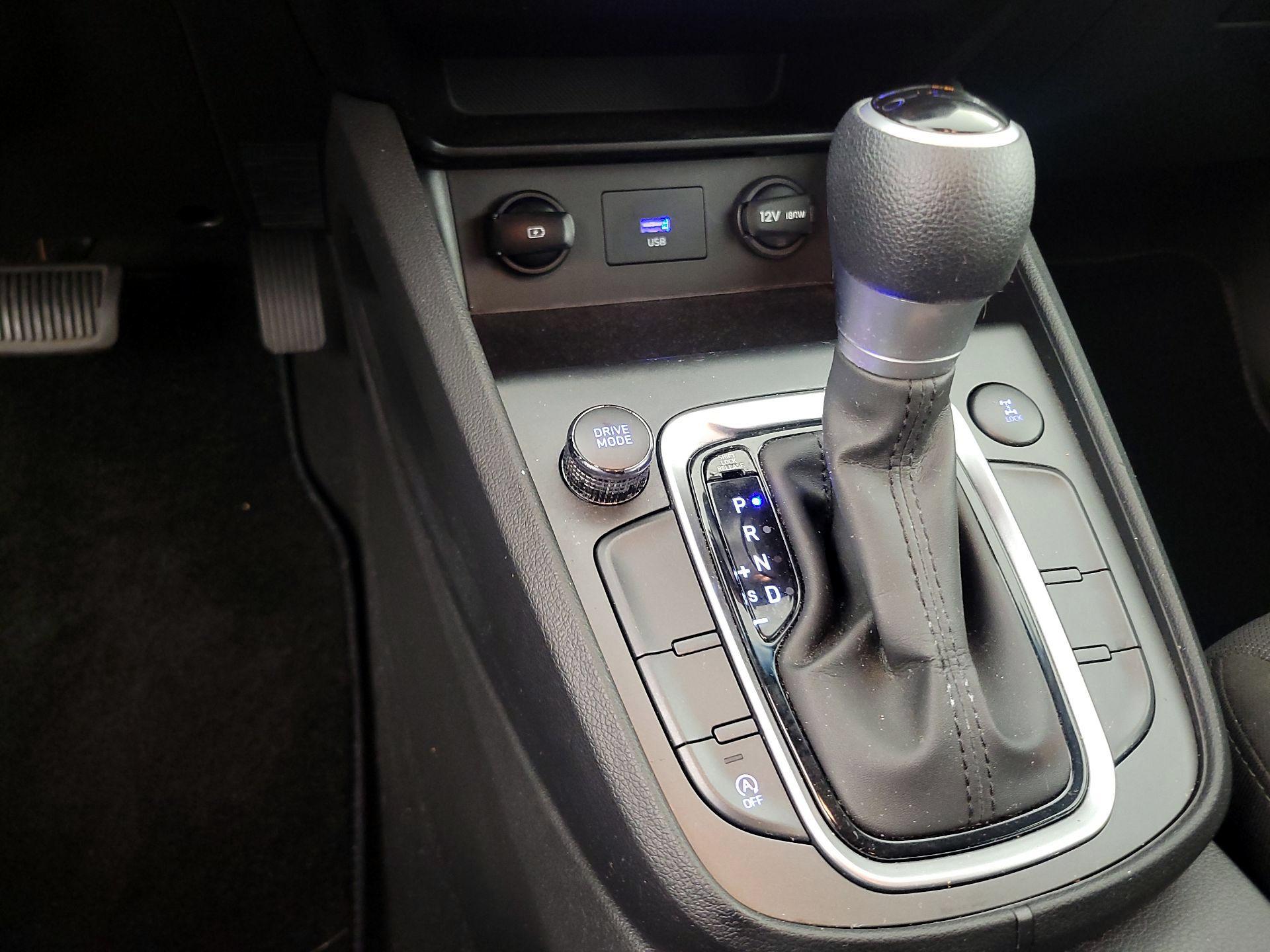 Thumbnail: 2022 Hyundai Kona - 17