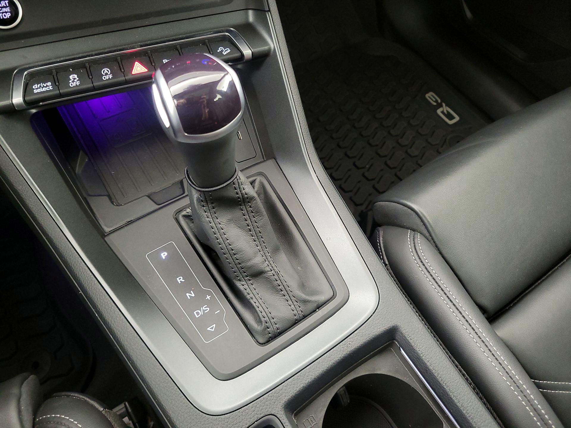 Thumbnail: 2024 Audi Q3 - 17