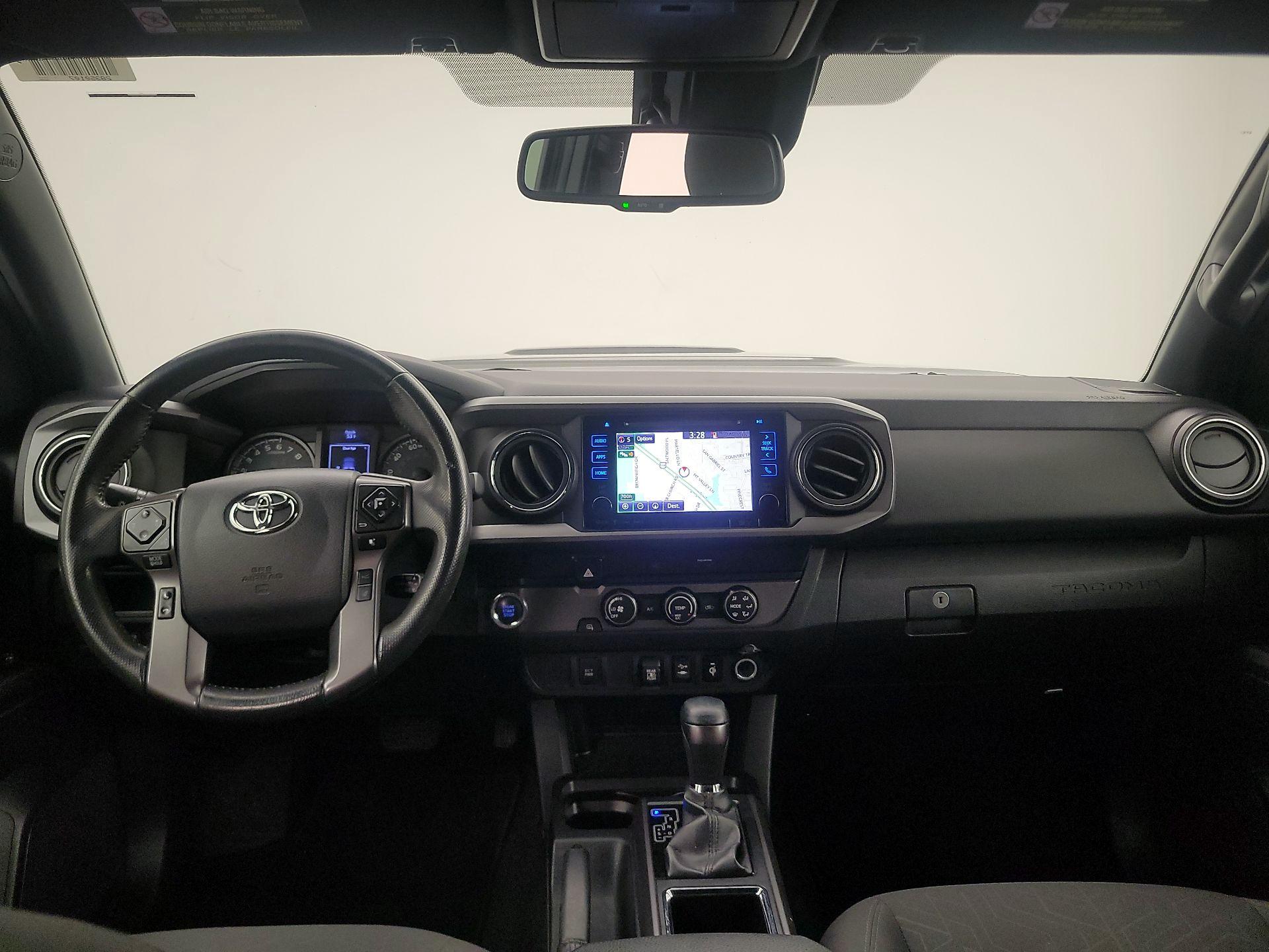 Thumbnail: 2019 Toyota Tacoma - 9