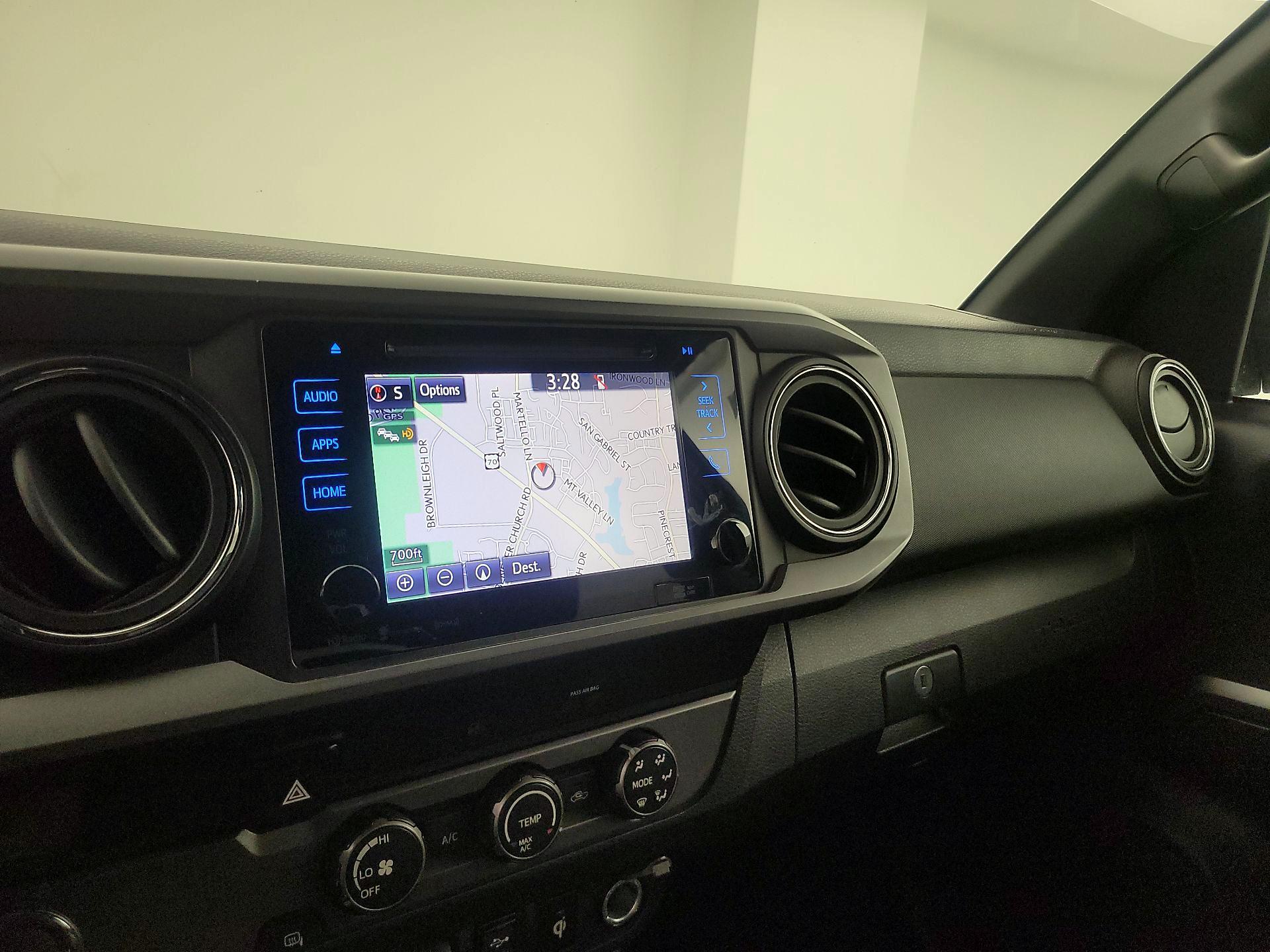 Thumbnail: 2019 Toyota Tacoma - 14