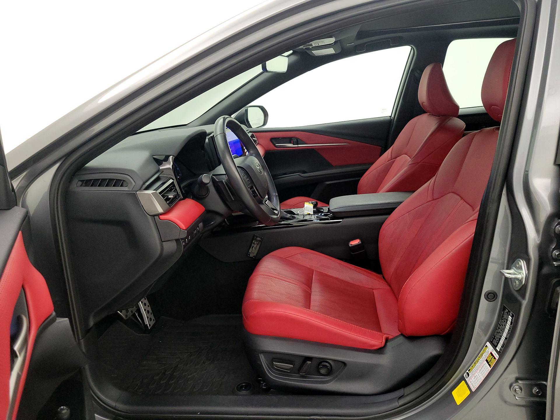 Thumbnail: 2025 Toyota Camry - 11