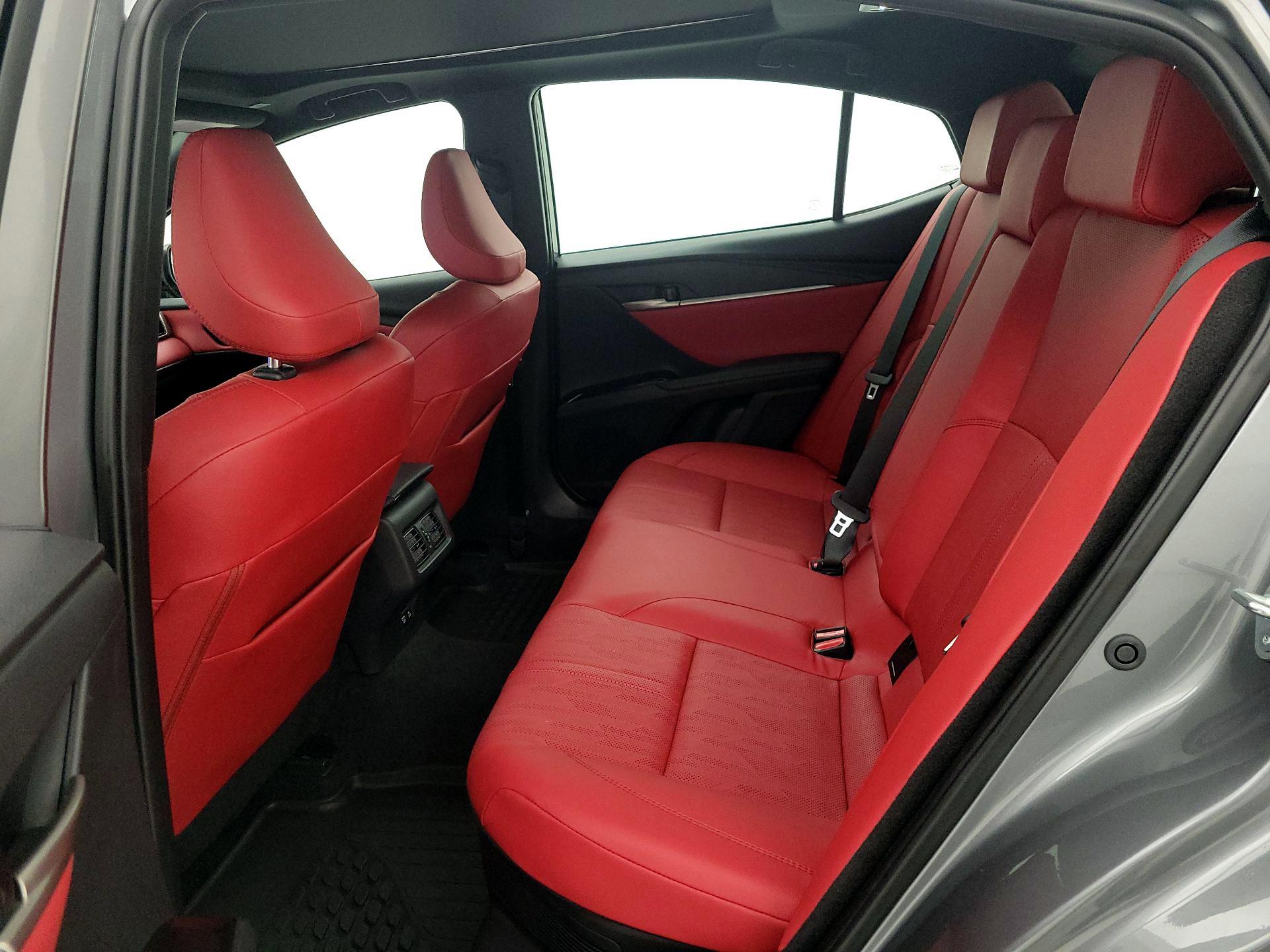 Thumbnail: 2025 Toyota Camry - 20