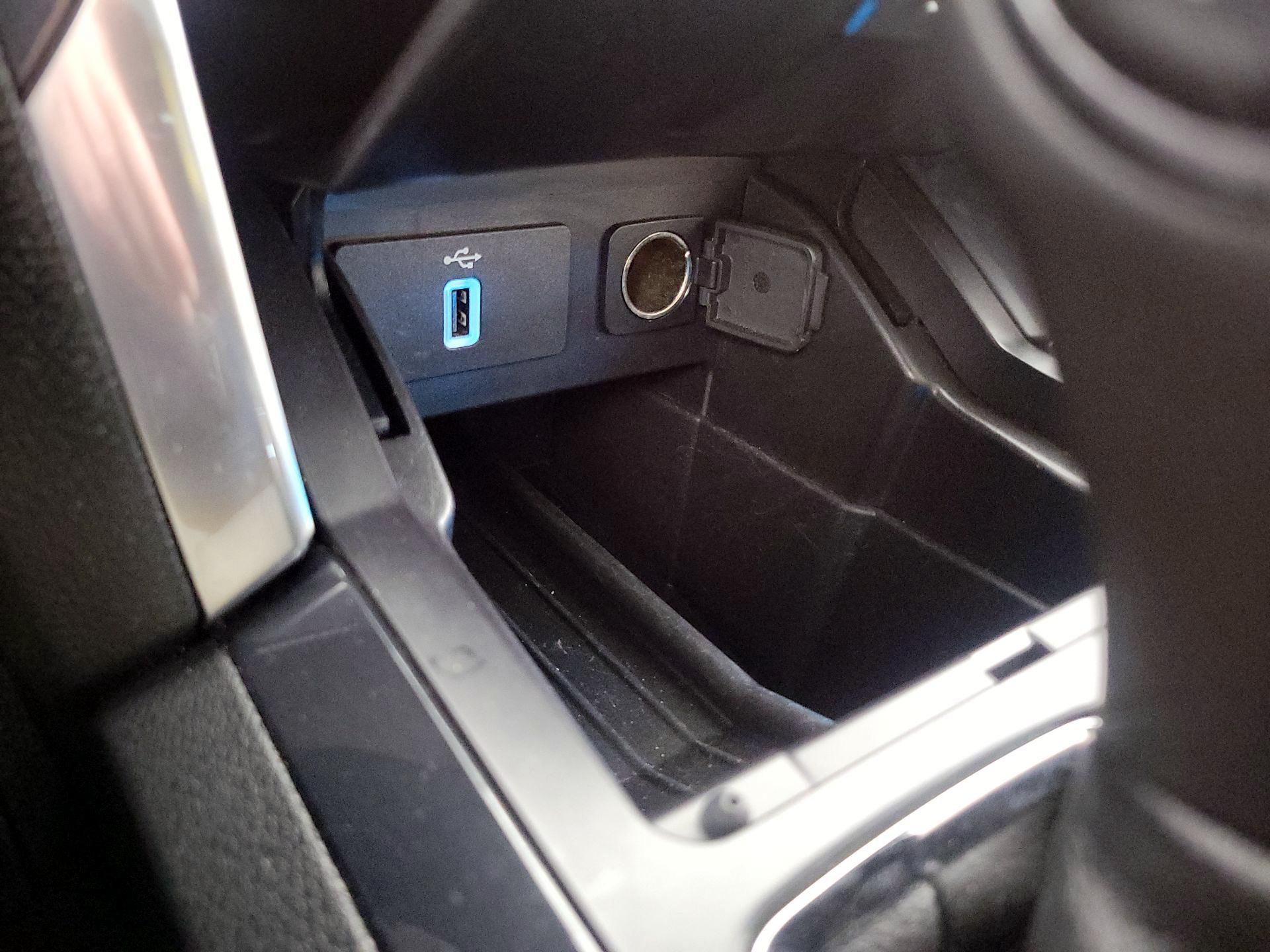 Thumbnail: 2018 Ford Explorer - 19