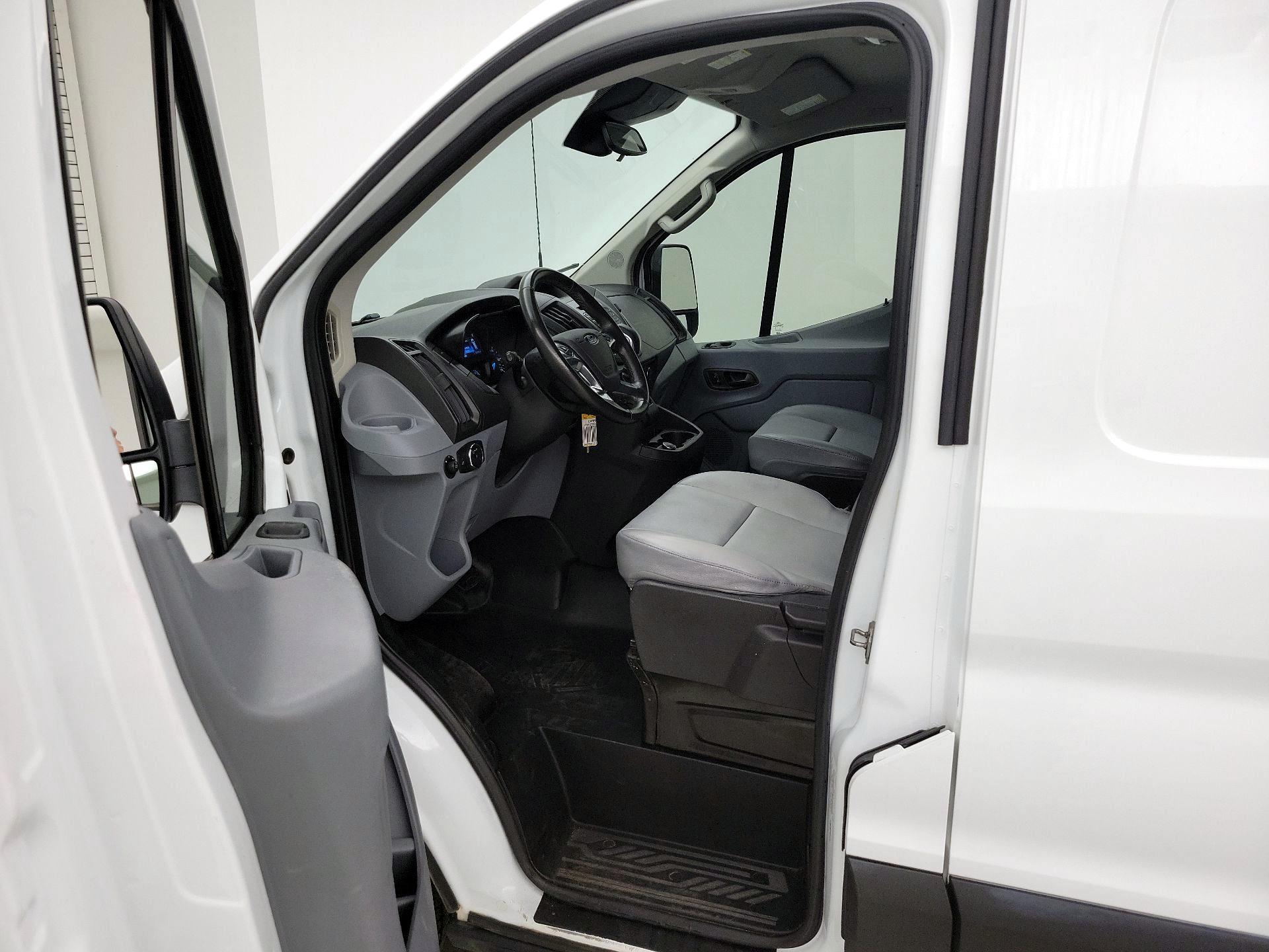Thumbnail: 2019 Ford Transit Series - 11