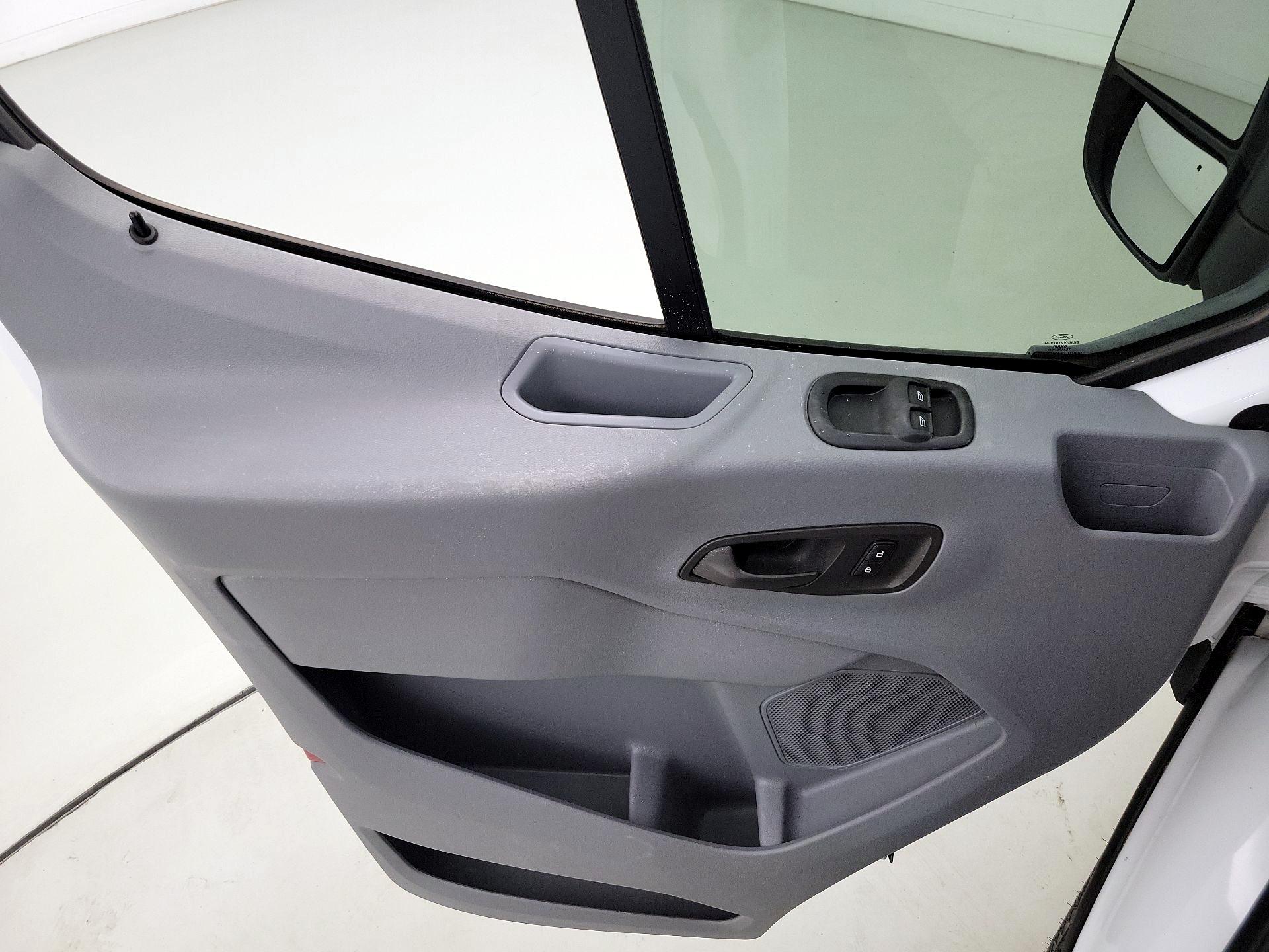 Thumbnail: 2019 Ford Transit Series - 12