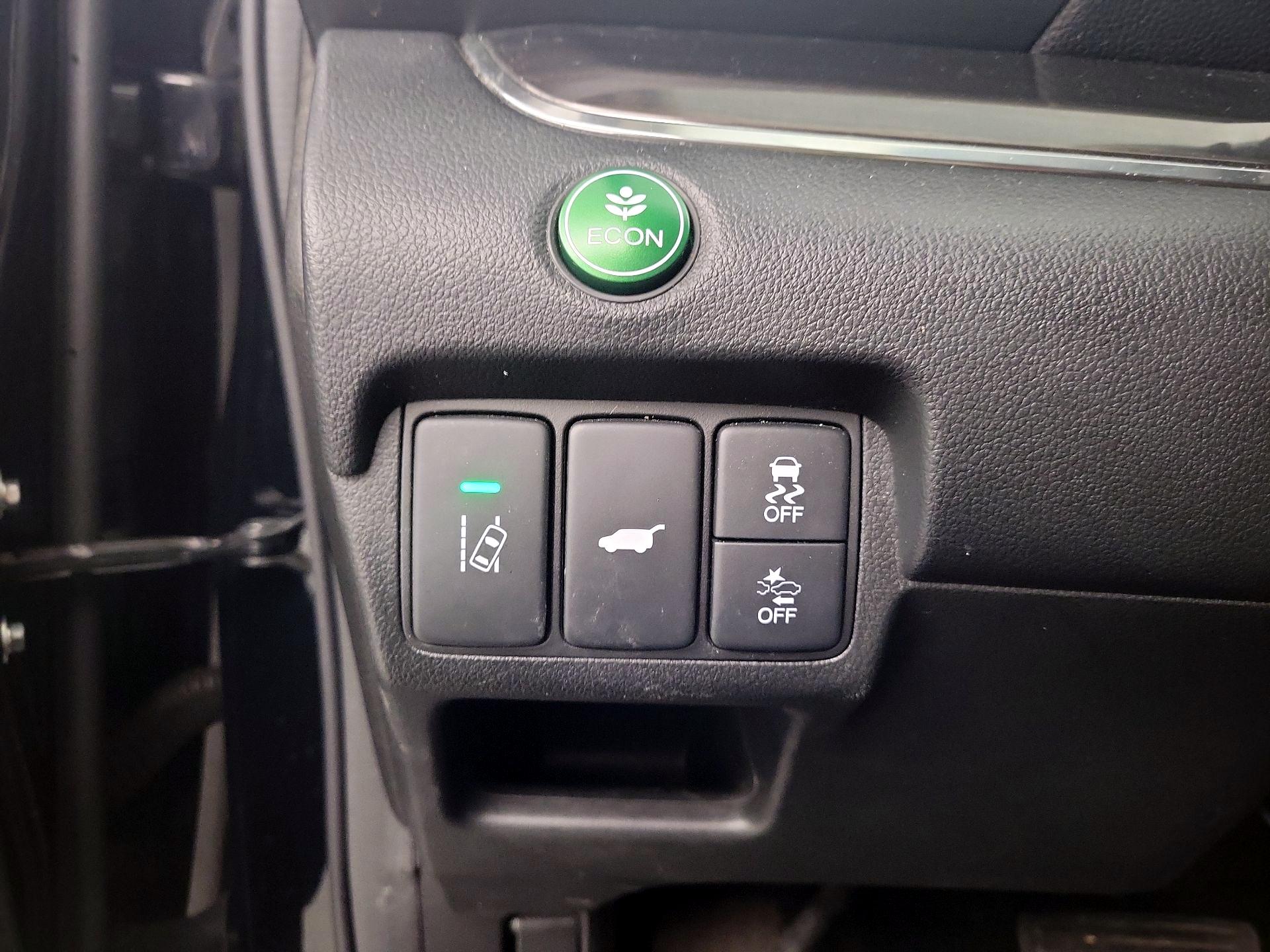 Thumbnail: 2016 Honda CR-V - 13