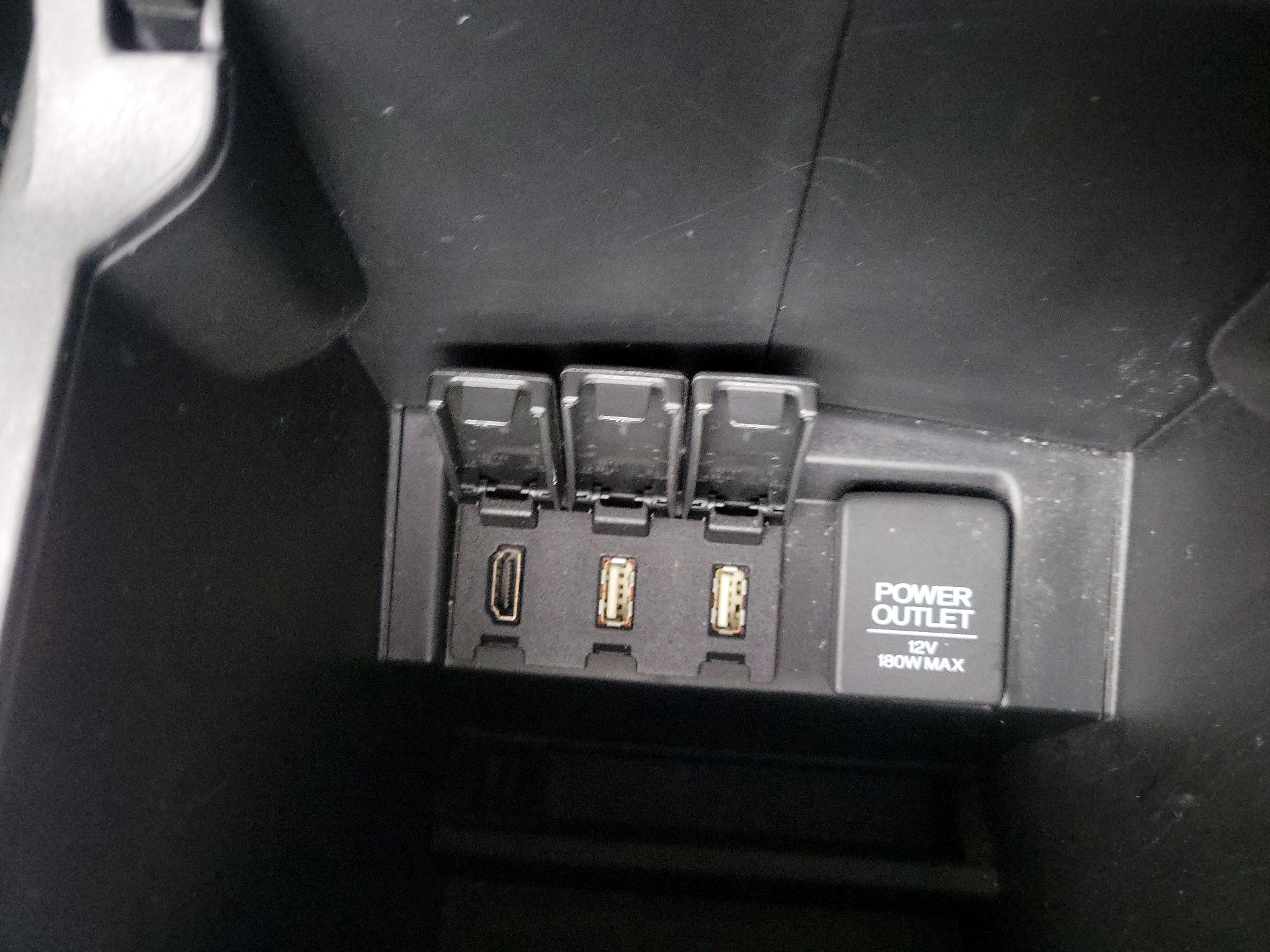 Thumbnail: 2016 Honda CR-V - 18