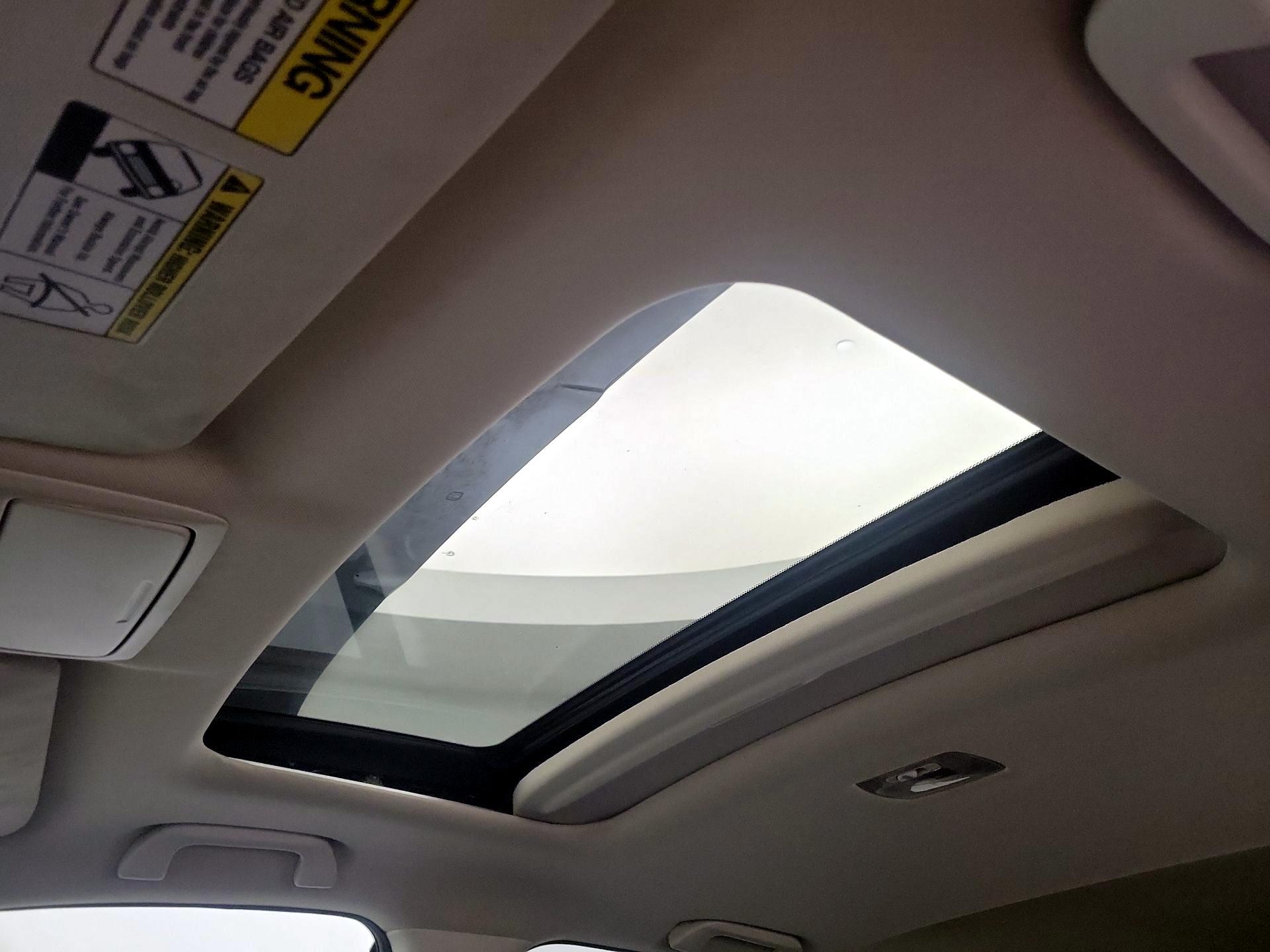 Thumbnail: 2016 Honda CR-V - 19