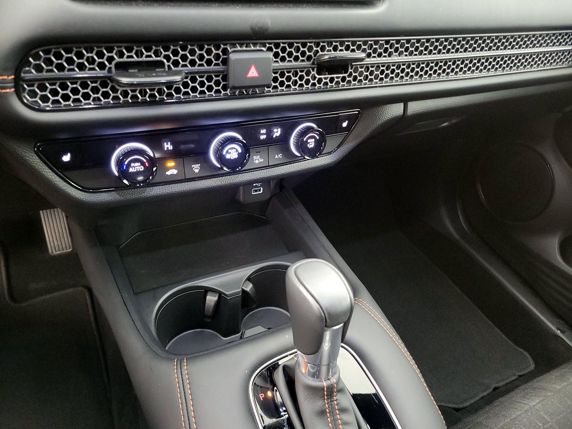 Thumbnail: 2024 Honda HR-V - 16