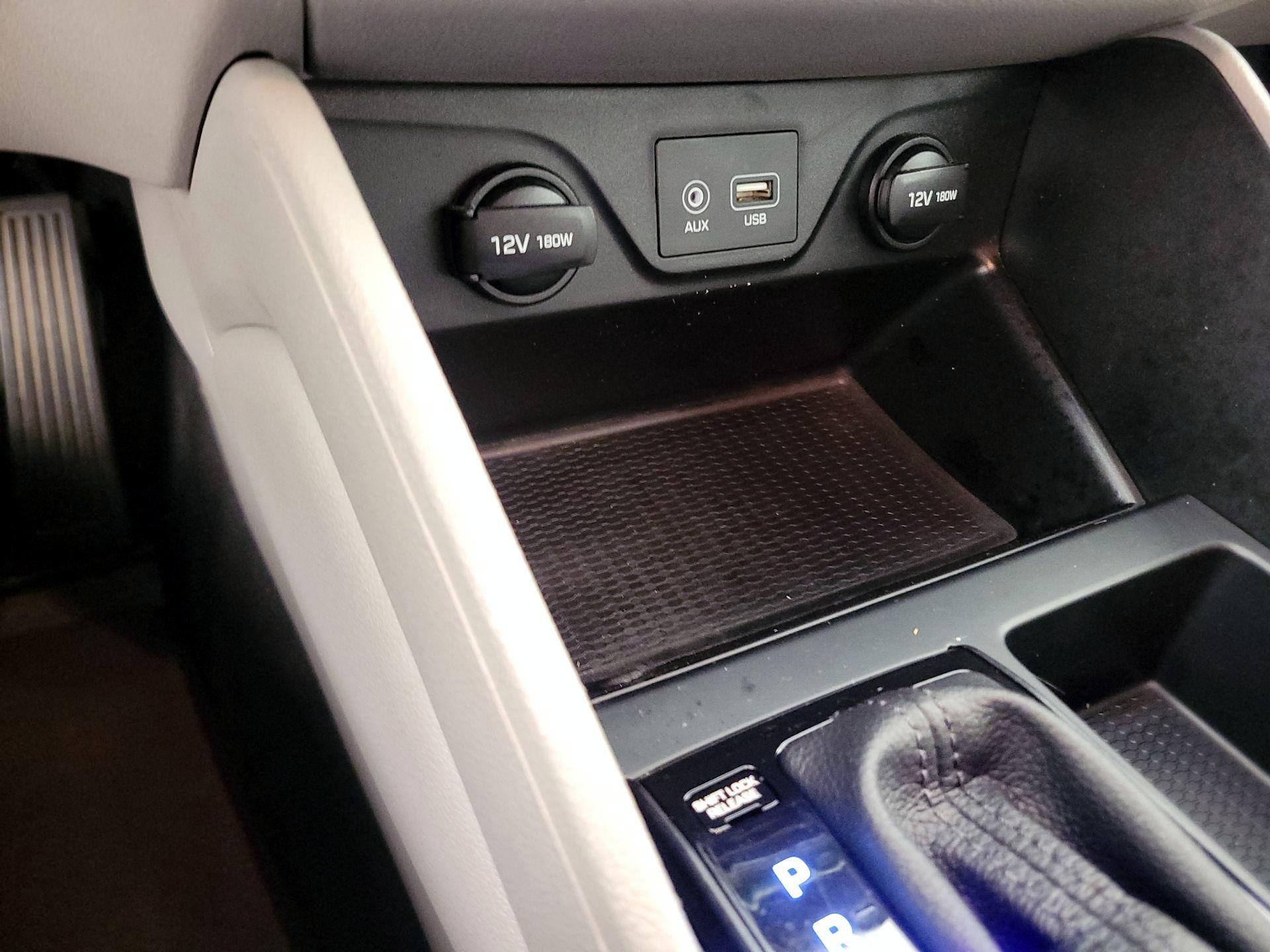 Thumbnail: 2021 Hyundai Tucson - 18