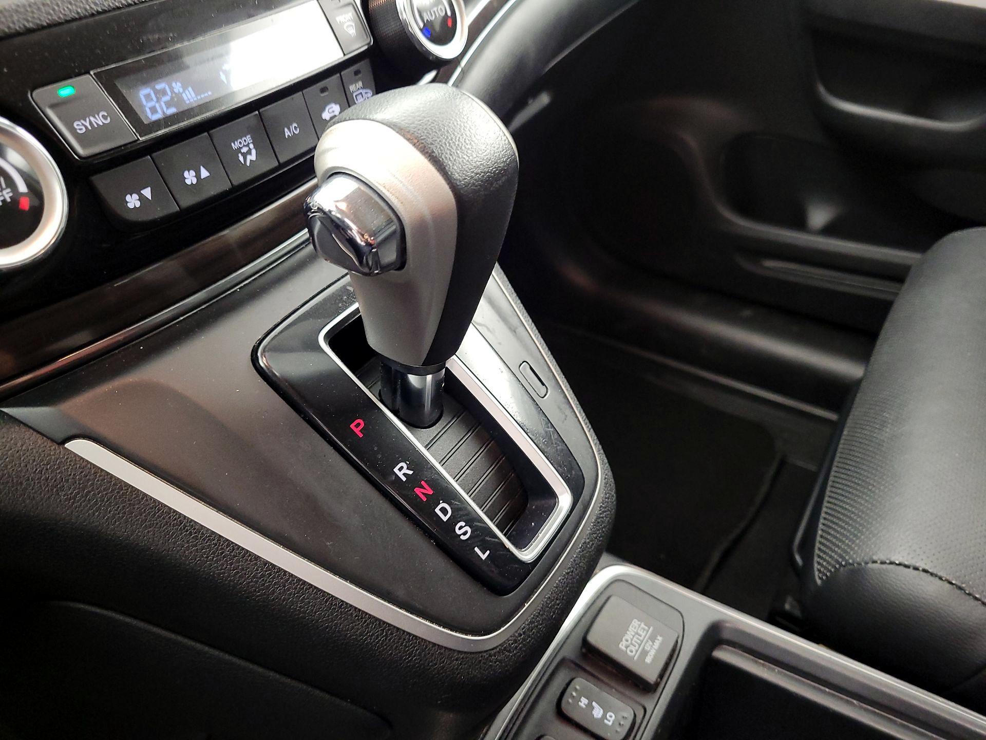 Thumbnail: 2016 Honda CR-V - 17