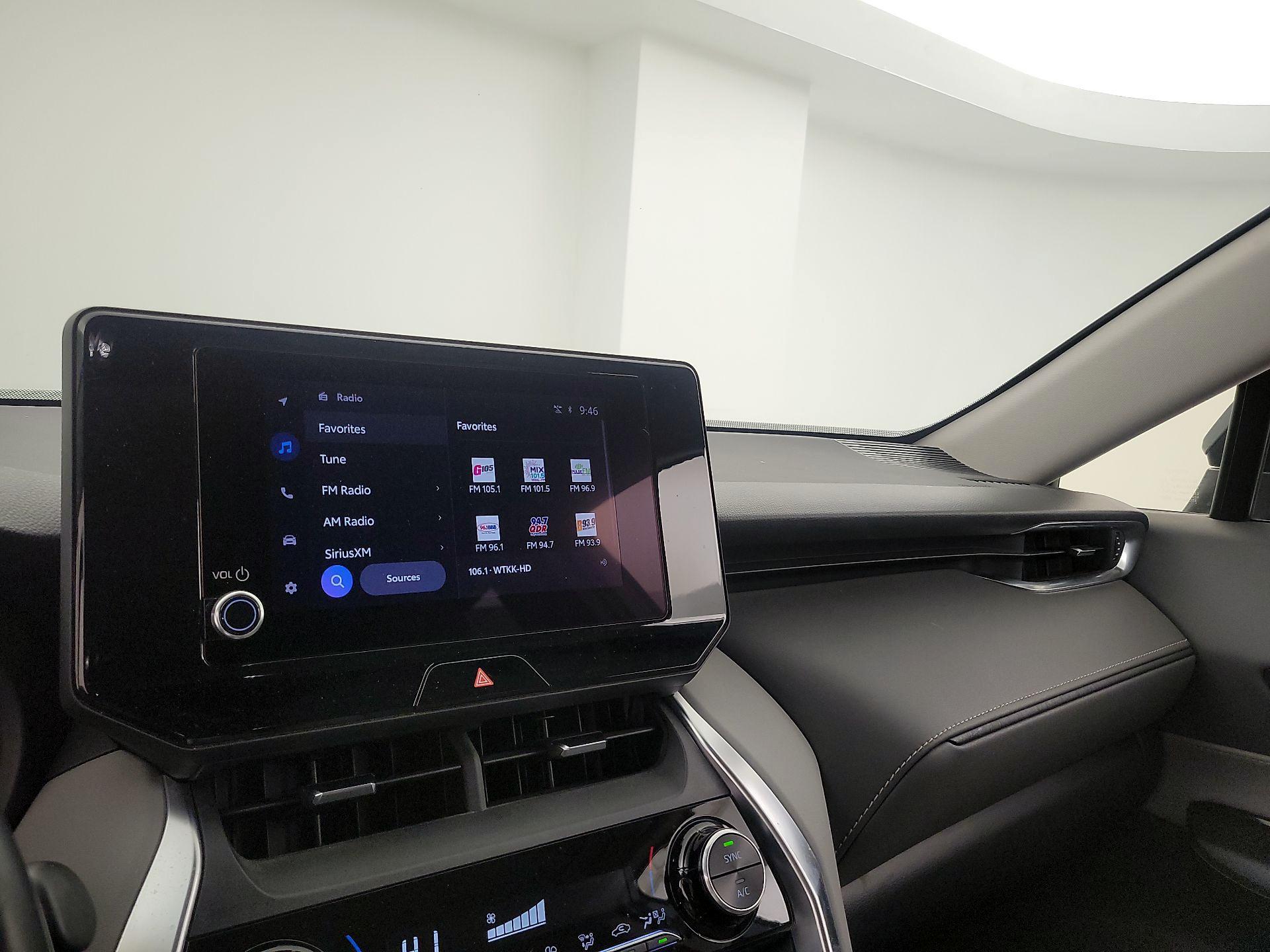 Thumbnail: 2023 Toyota Venza - 15