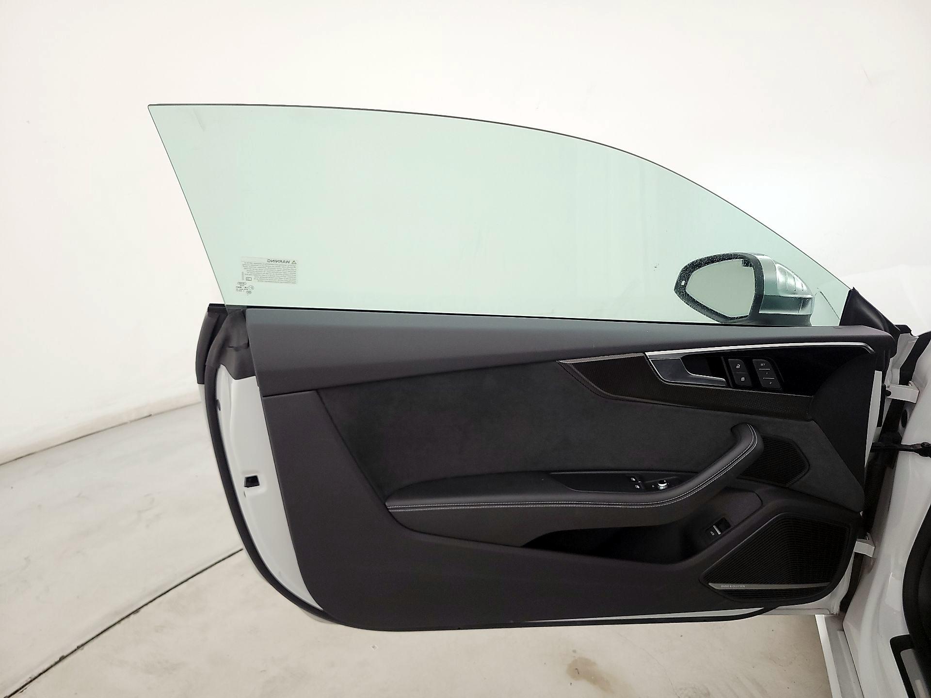 Thumbnail: 2022 Audi S5 - 12