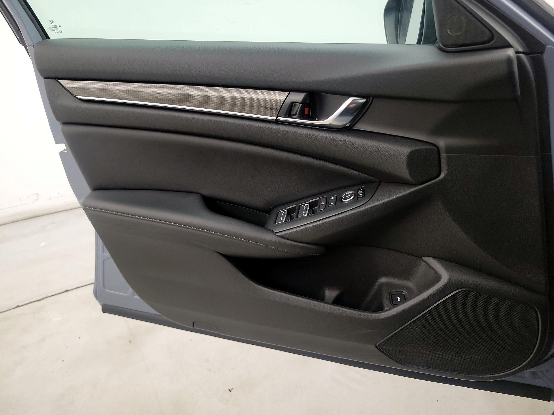 Thumbnail: 2021 Honda Accord - 12