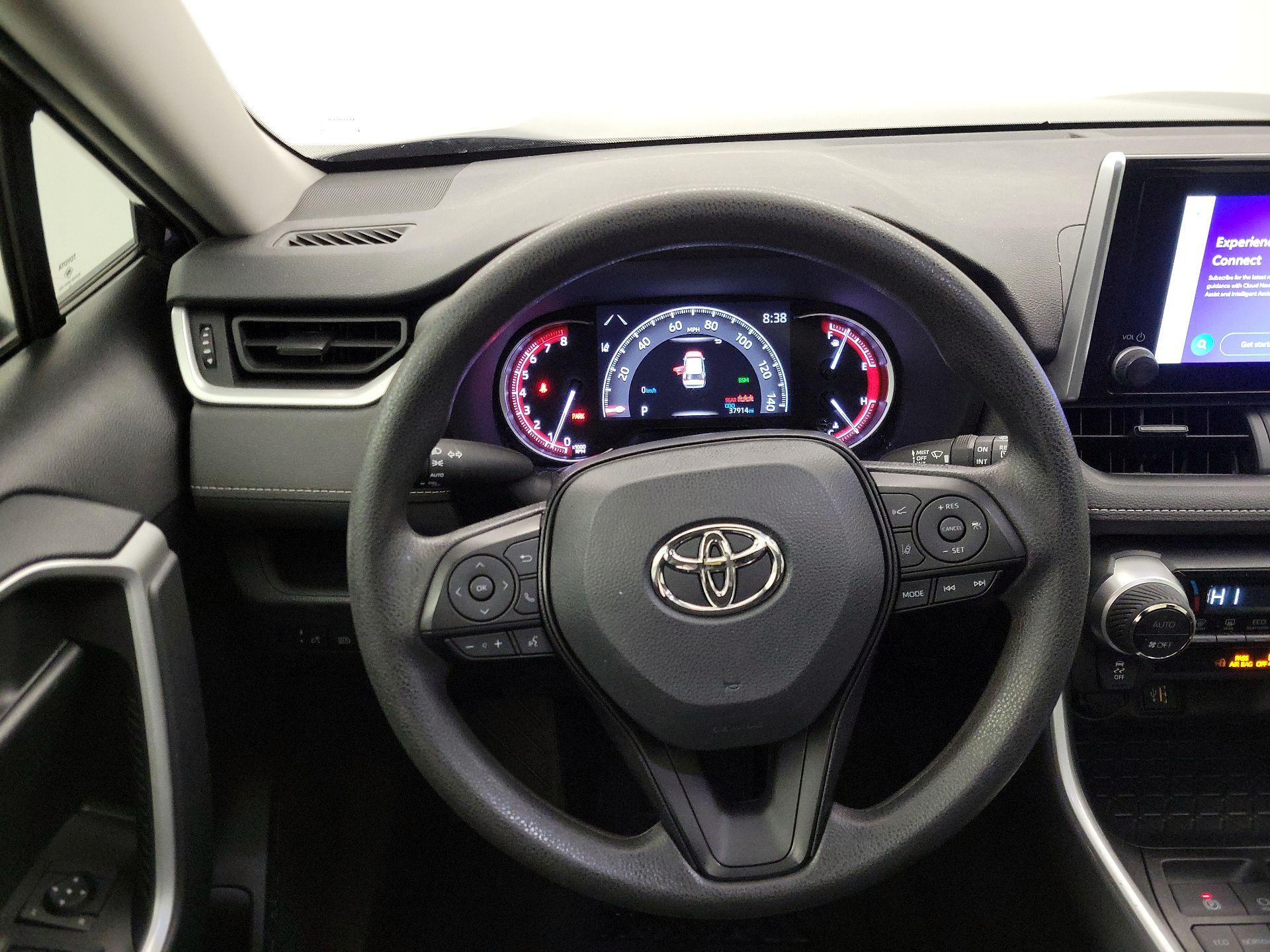 Thumbnail: 2023 Toyota RAV4 - 10