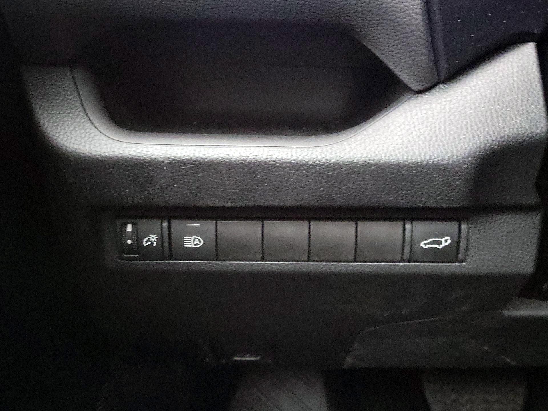 Thumbnail: 2023 Toyota RAV4 - 13