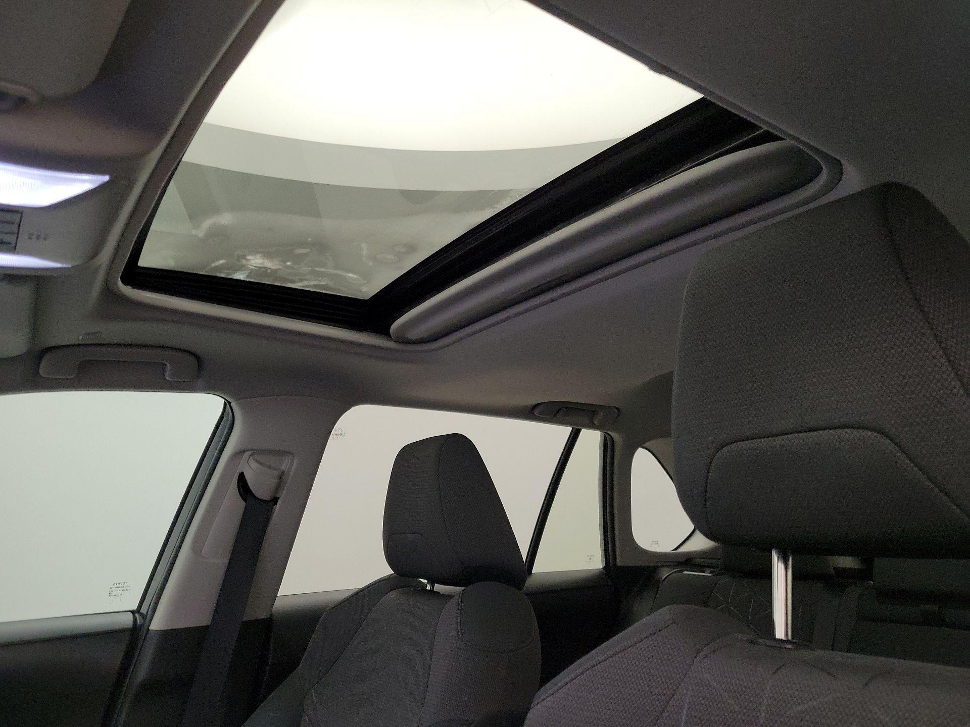 Thumbnail: 2023 Toyota RAV4 - 19