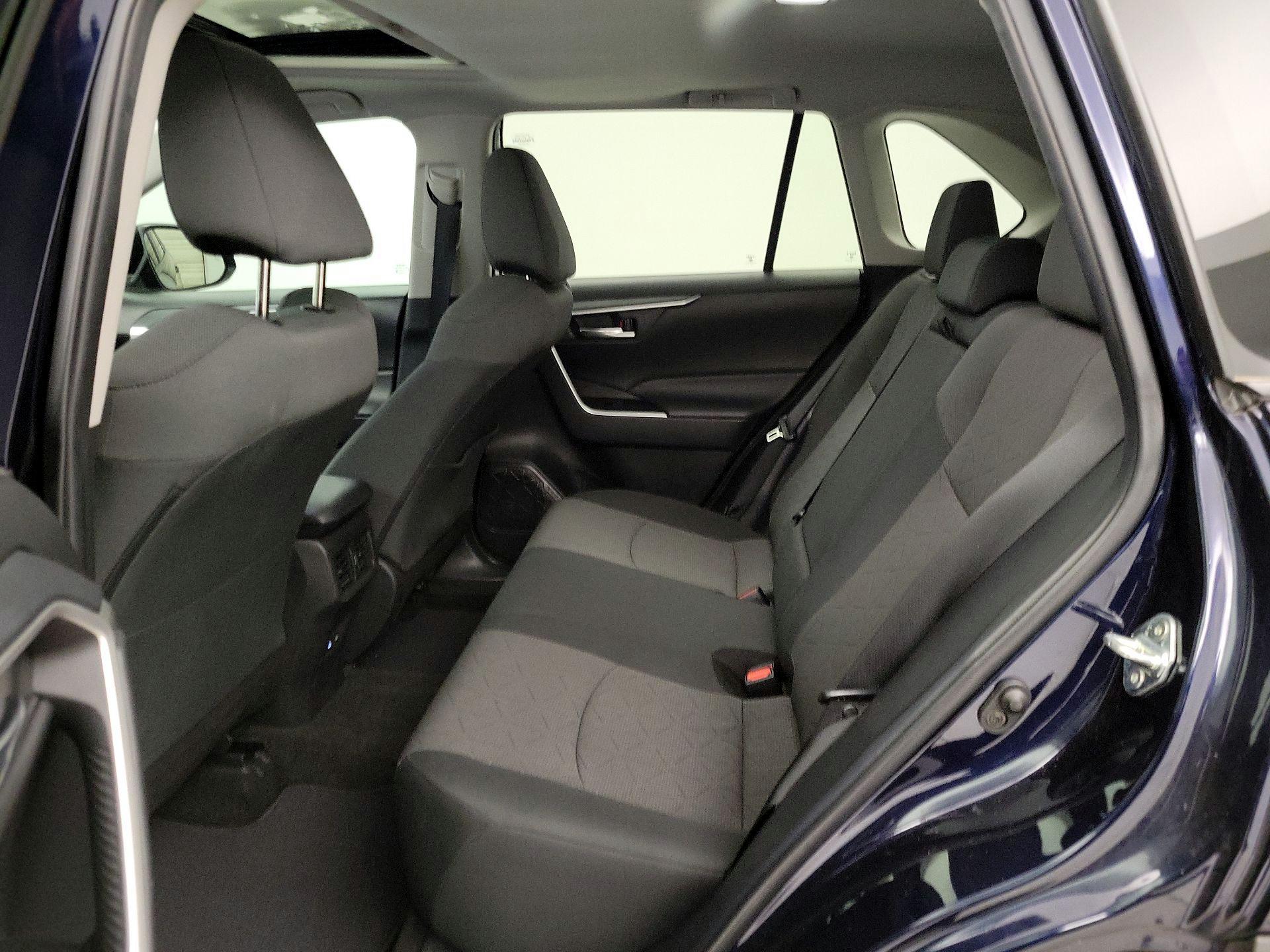 Thumbnail: 2023 Toyota RAV4 - 20