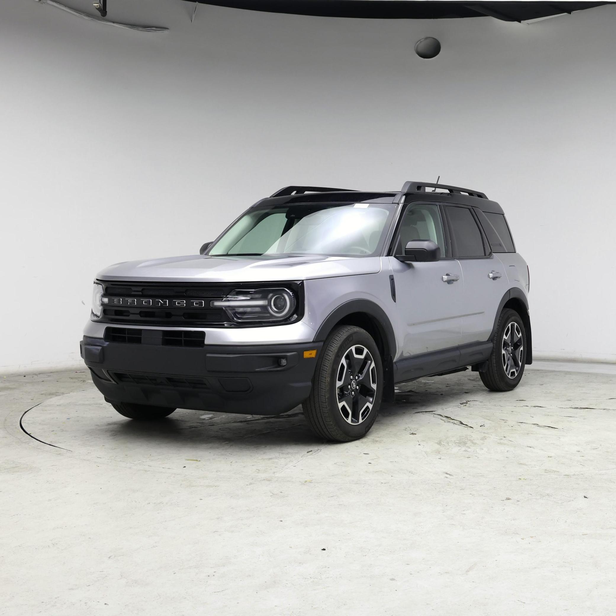 Thumbnail: 2023 Ford Bronco Sport - 4