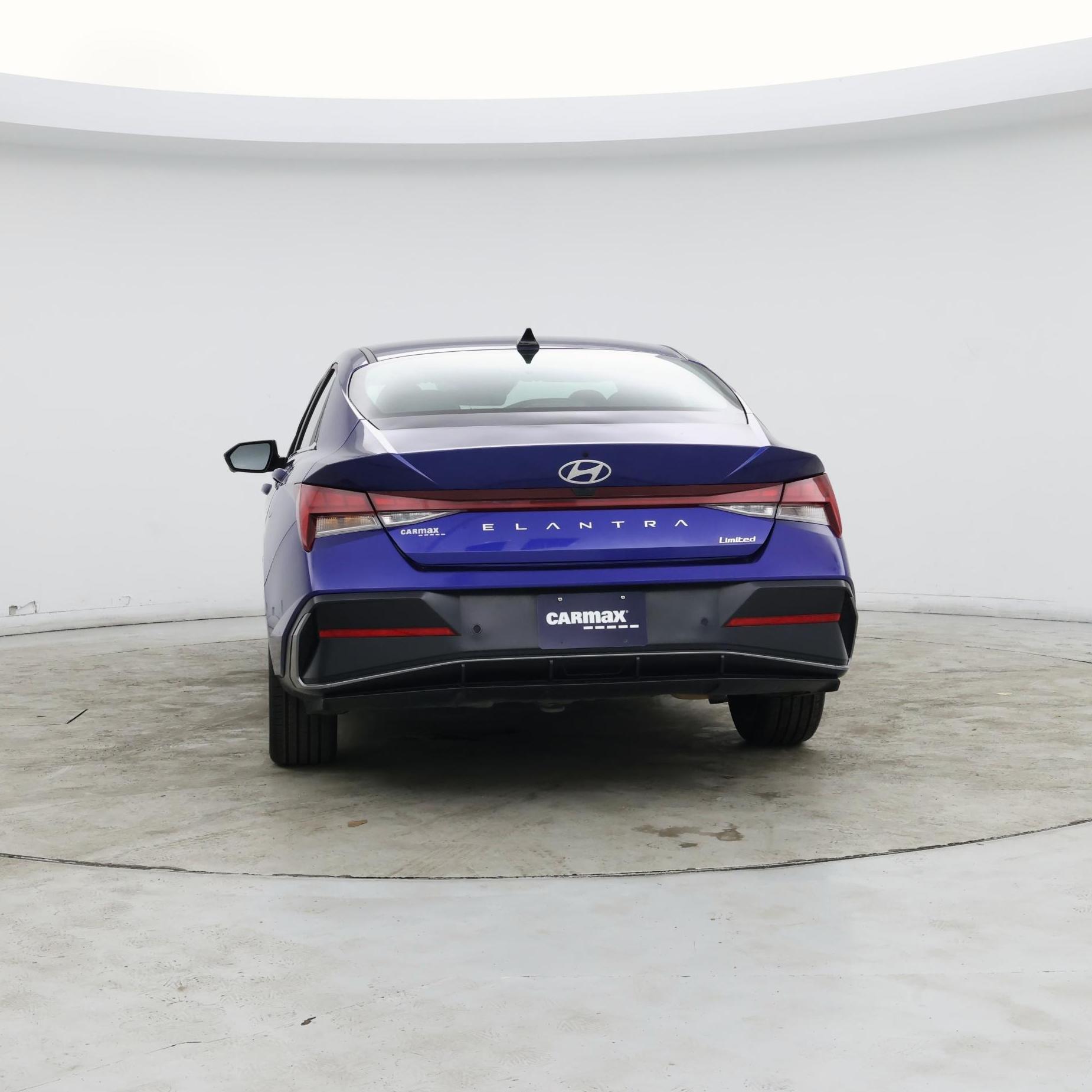 Thumbnail: 2024 Hyundai Elantra - 6