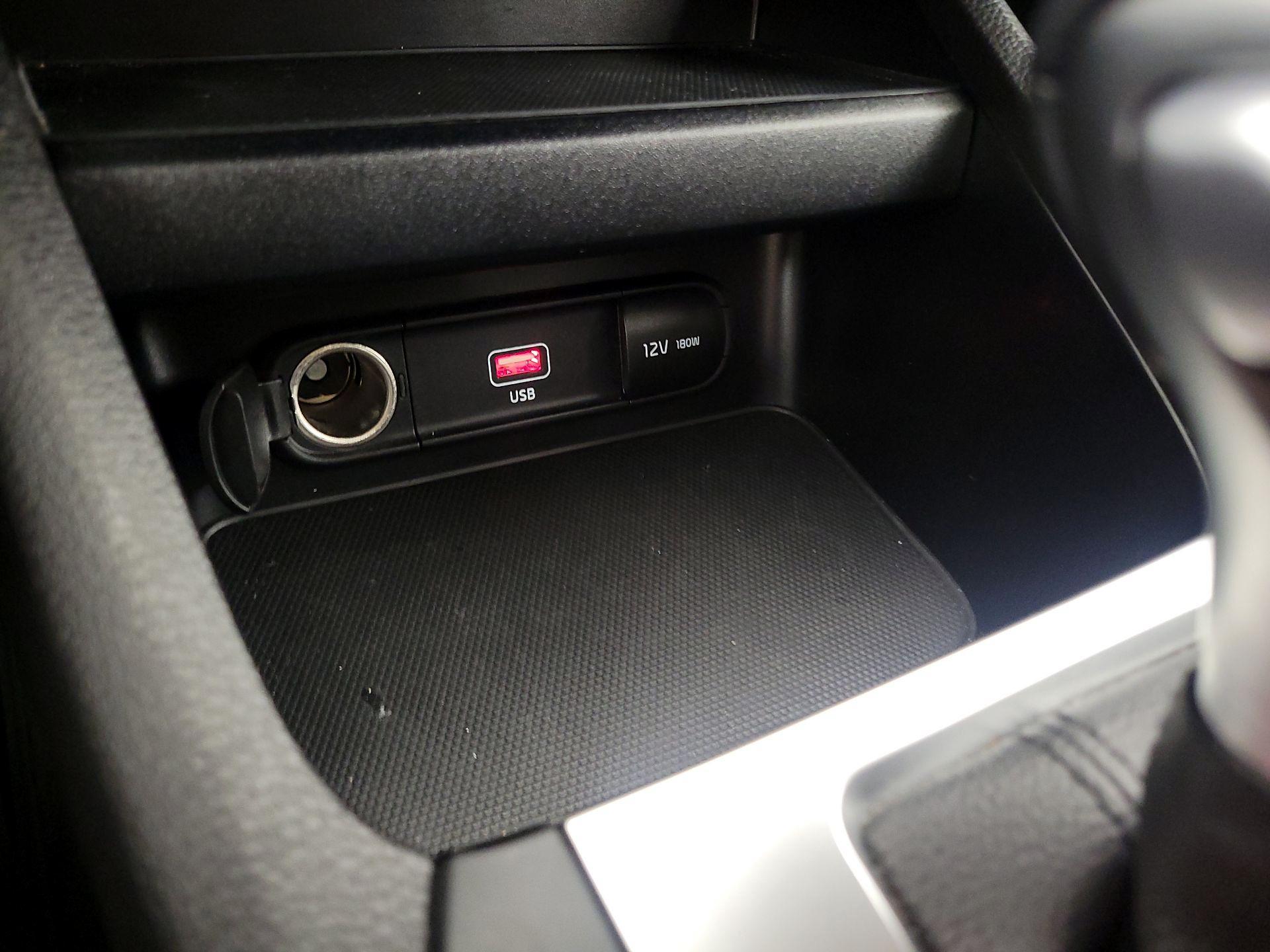 Thumbnail: 2023 Kia Forte - 18