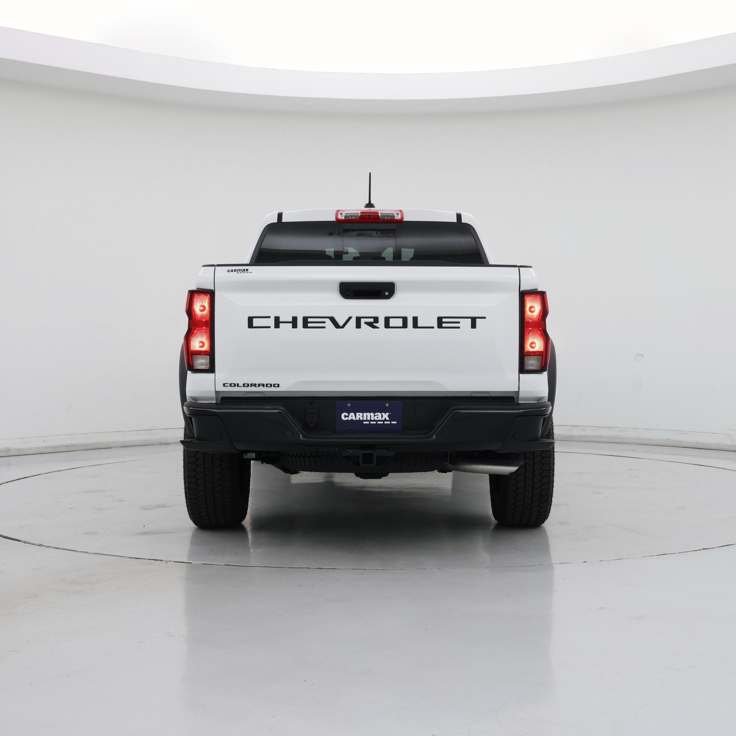 Thumbnail: 2024 Chevrolet Colorado - 6