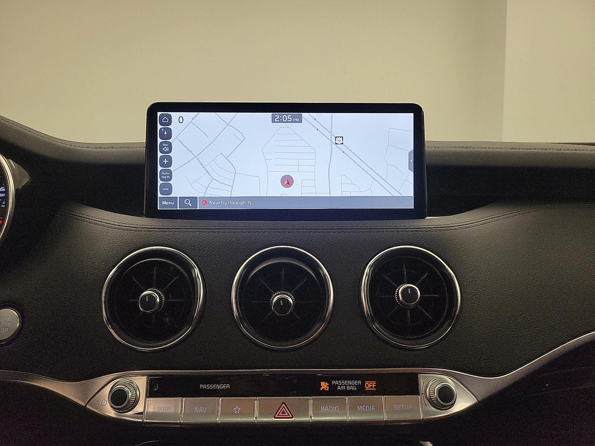 Thumbnail: 2023 Kia Stinger - 14